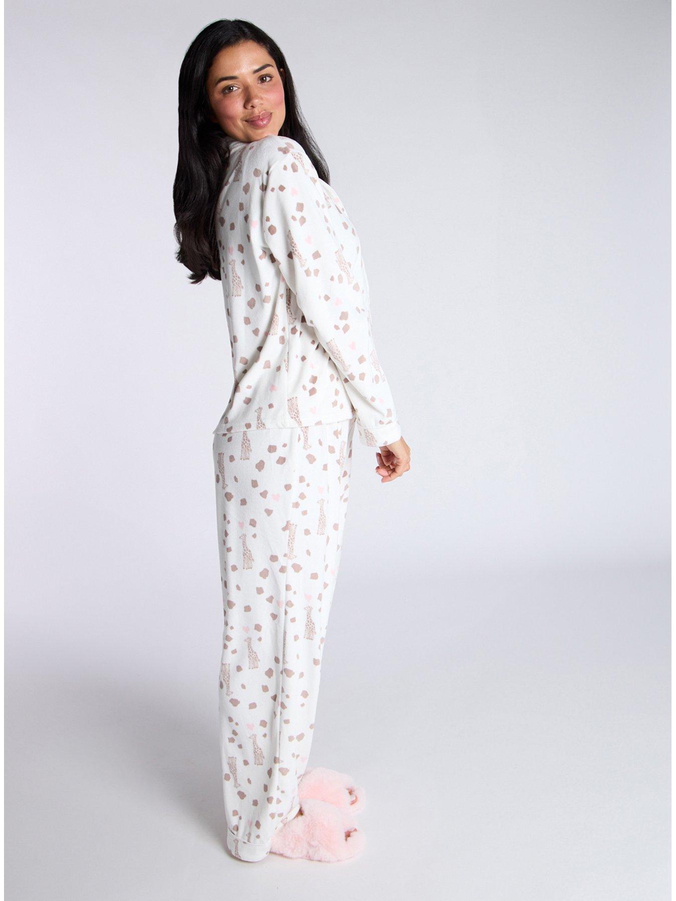 boux-avenue-boux-avenue-velour-giraffe-revere-amp-pant-pj-set-ivory-mixoutfit