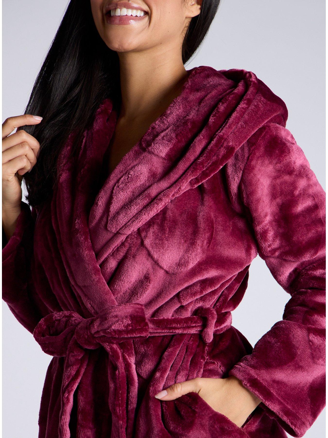 boux-avenue-boux-avenue-heart-plush-embossed-midi-robe-claretdetail