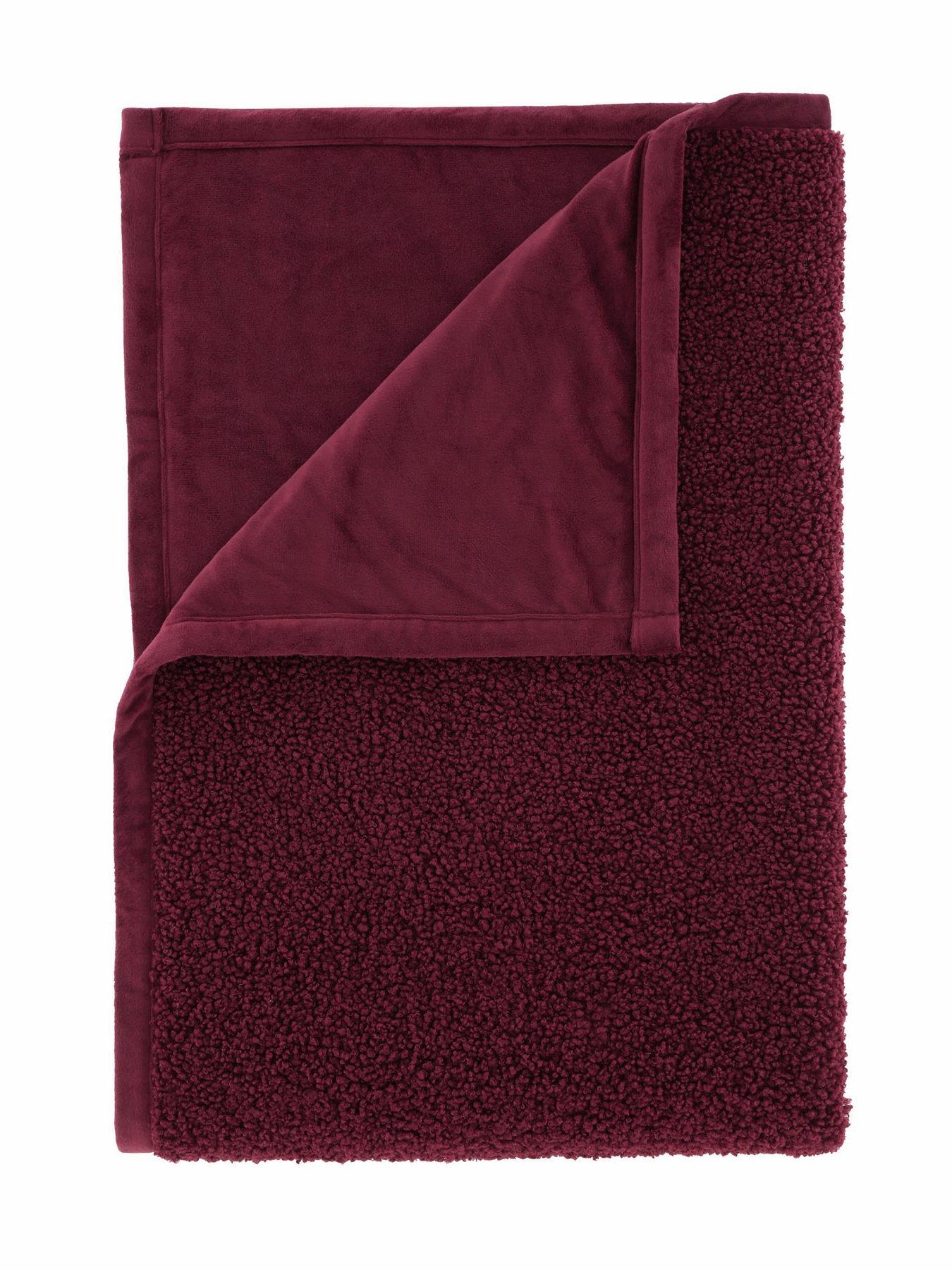 catherine-lansfield-so-soft-velvet-boucle-throw