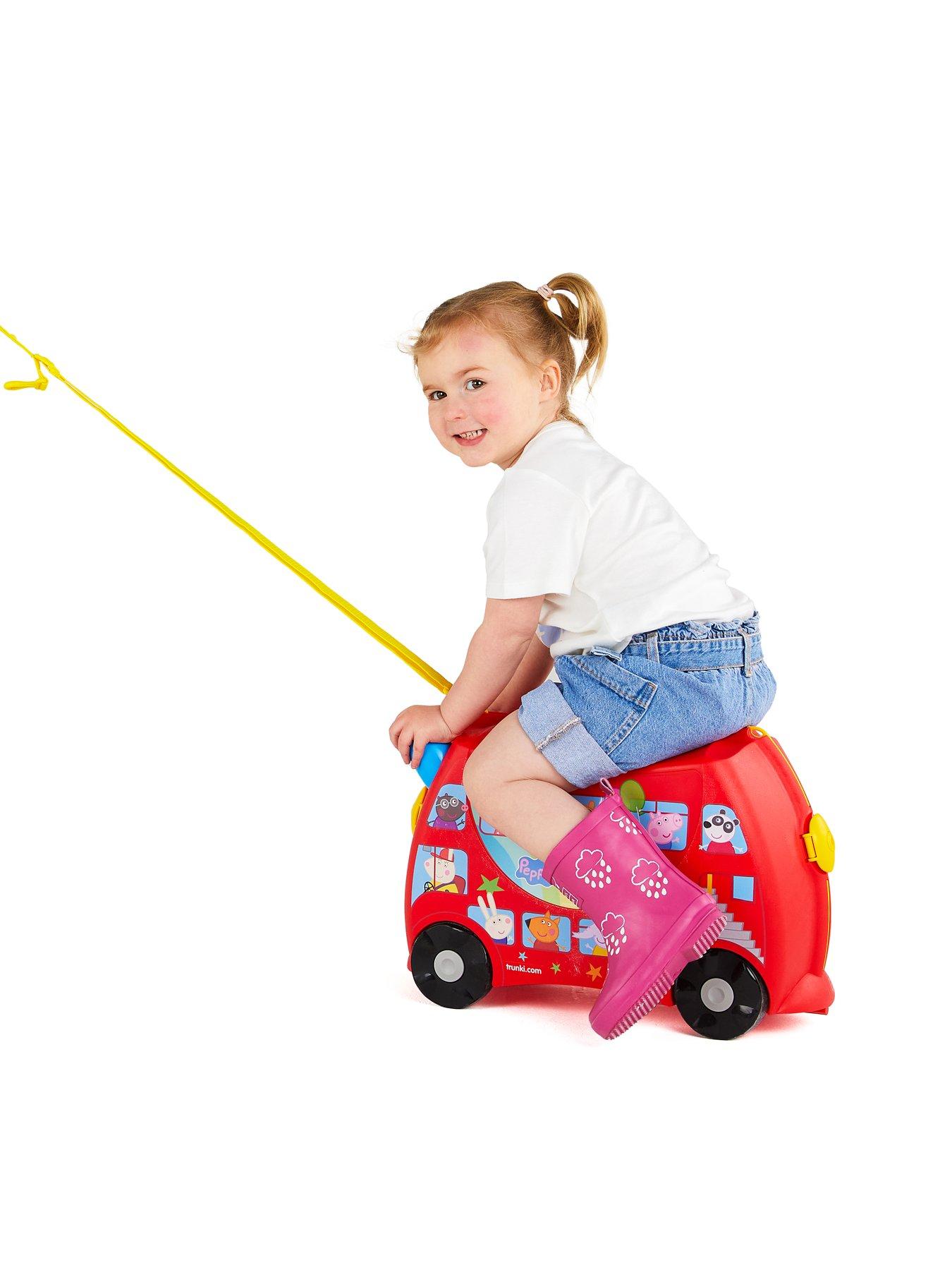 trunki-trunki-ride-on-suitcase-peppa-pig-party-busdetail
