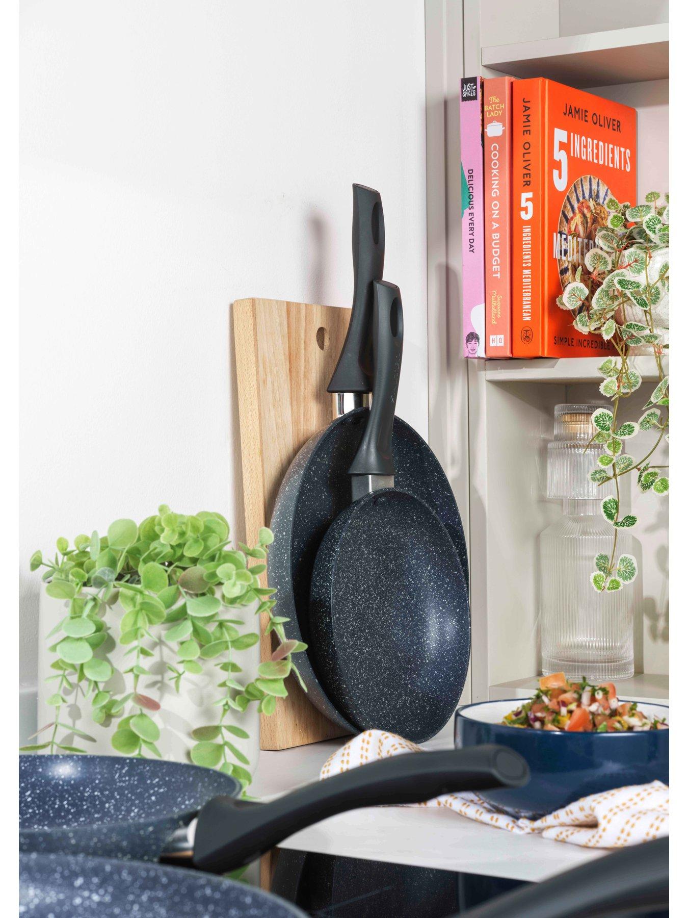 russell-hobbs-28cm-nightfall-stone-fry-panstillFront