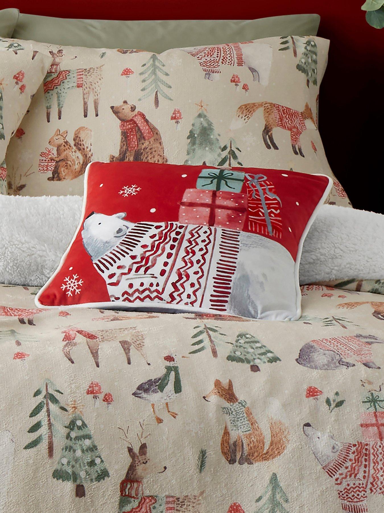 fusion-christmas-woodland-animals-velvet-cushion