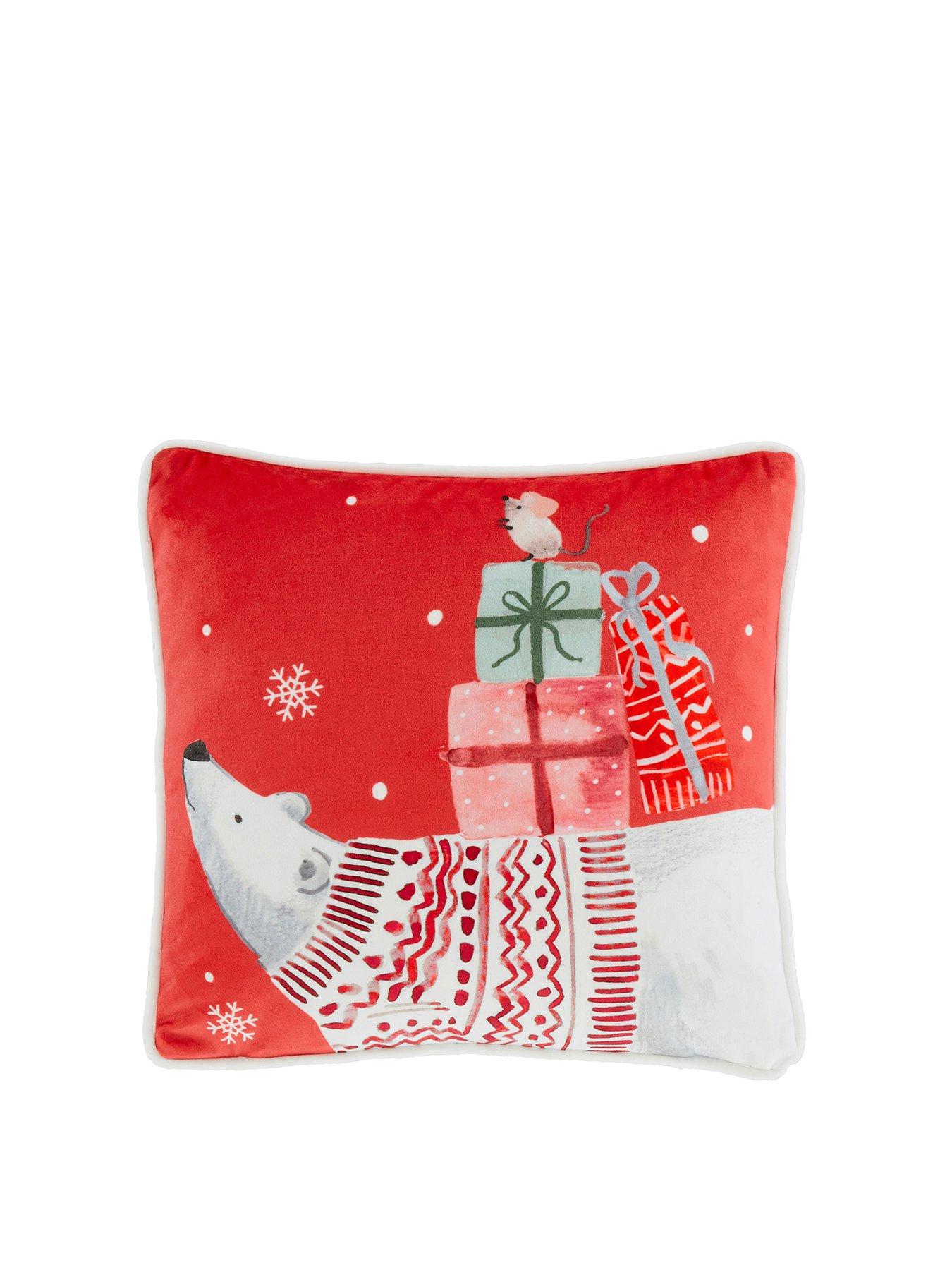 fusion-christmas-woodland-animals-velvet-cushionstillFront