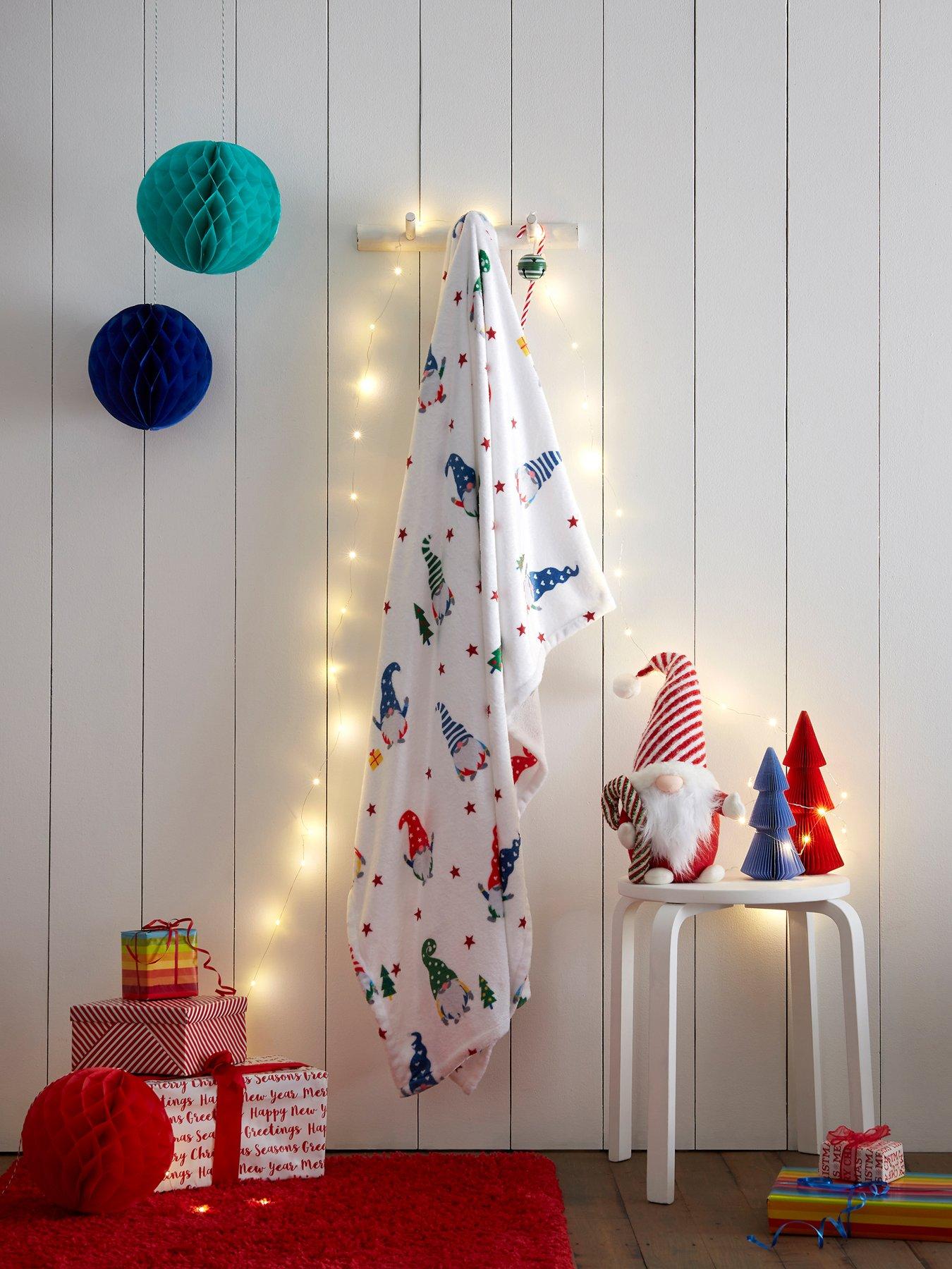 fusion-festive-gonks-christmas-fleece-throw-white