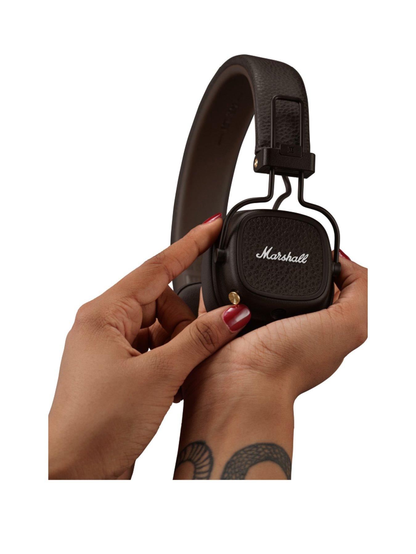 marshall-major-v-bluetooth-headphones--nbspbrownstillFront