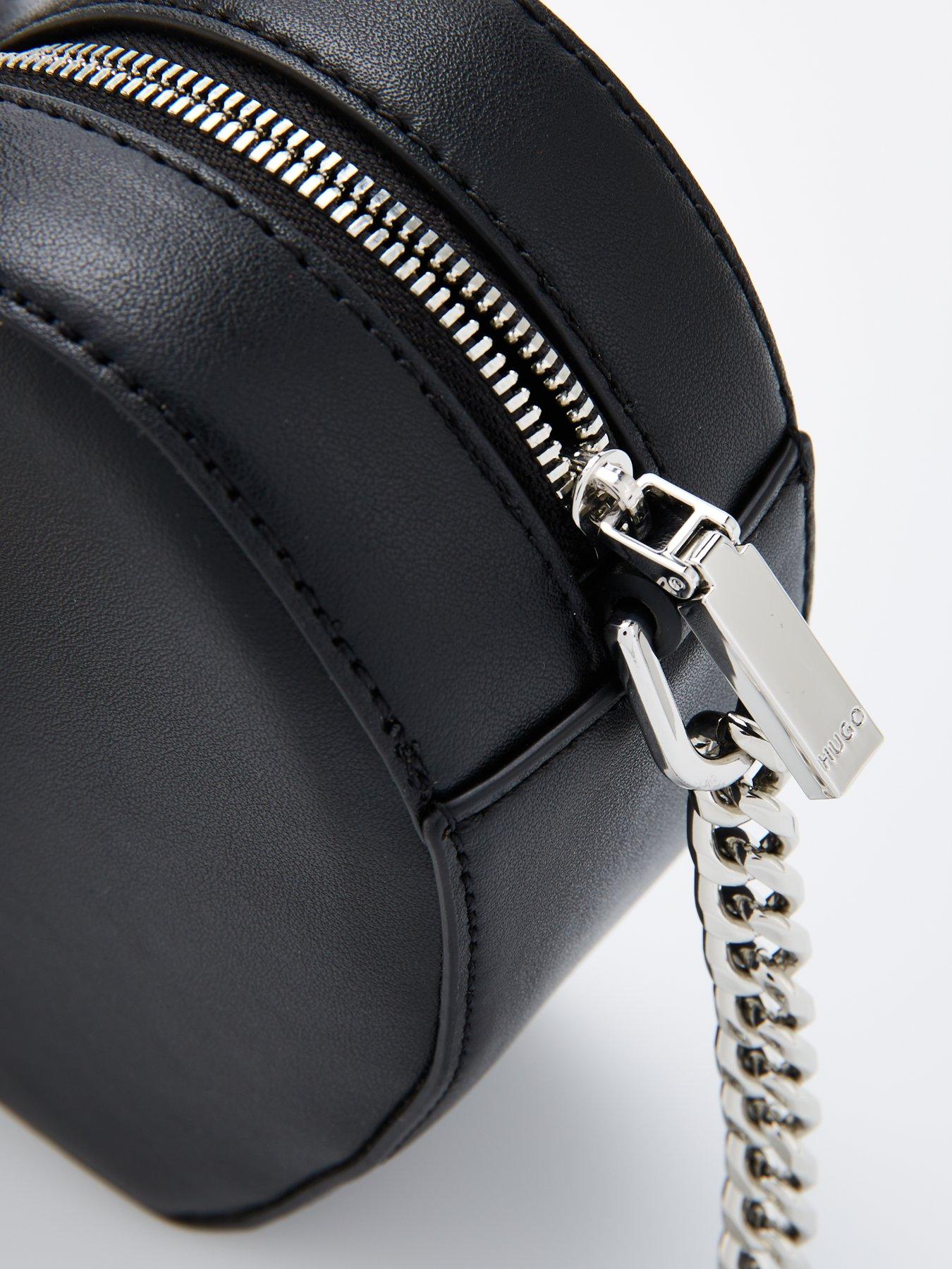 hugo-love-crossbody-bag-blackdetail