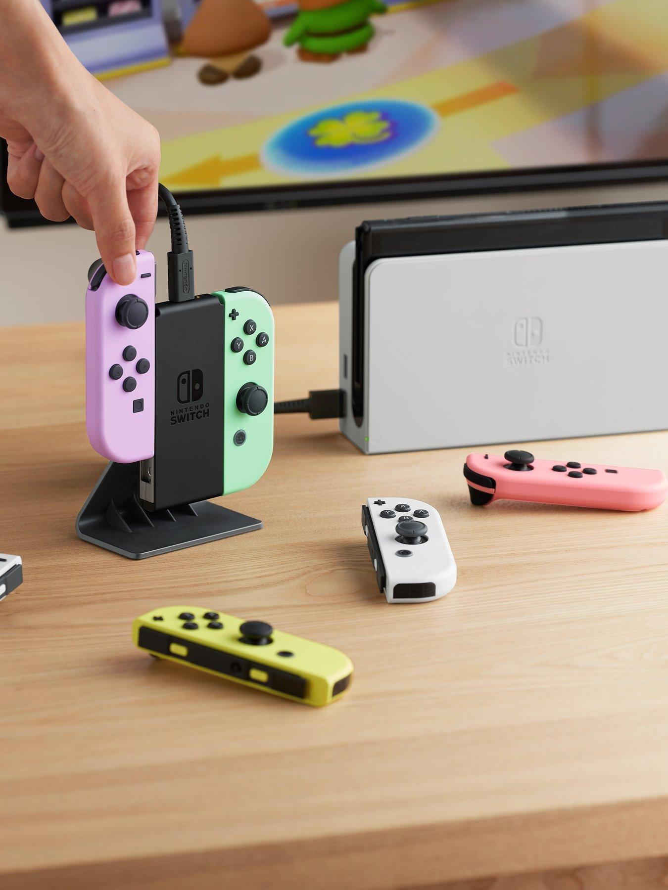 nintendo-switch-joy-con-charging-stand-two-waydetail