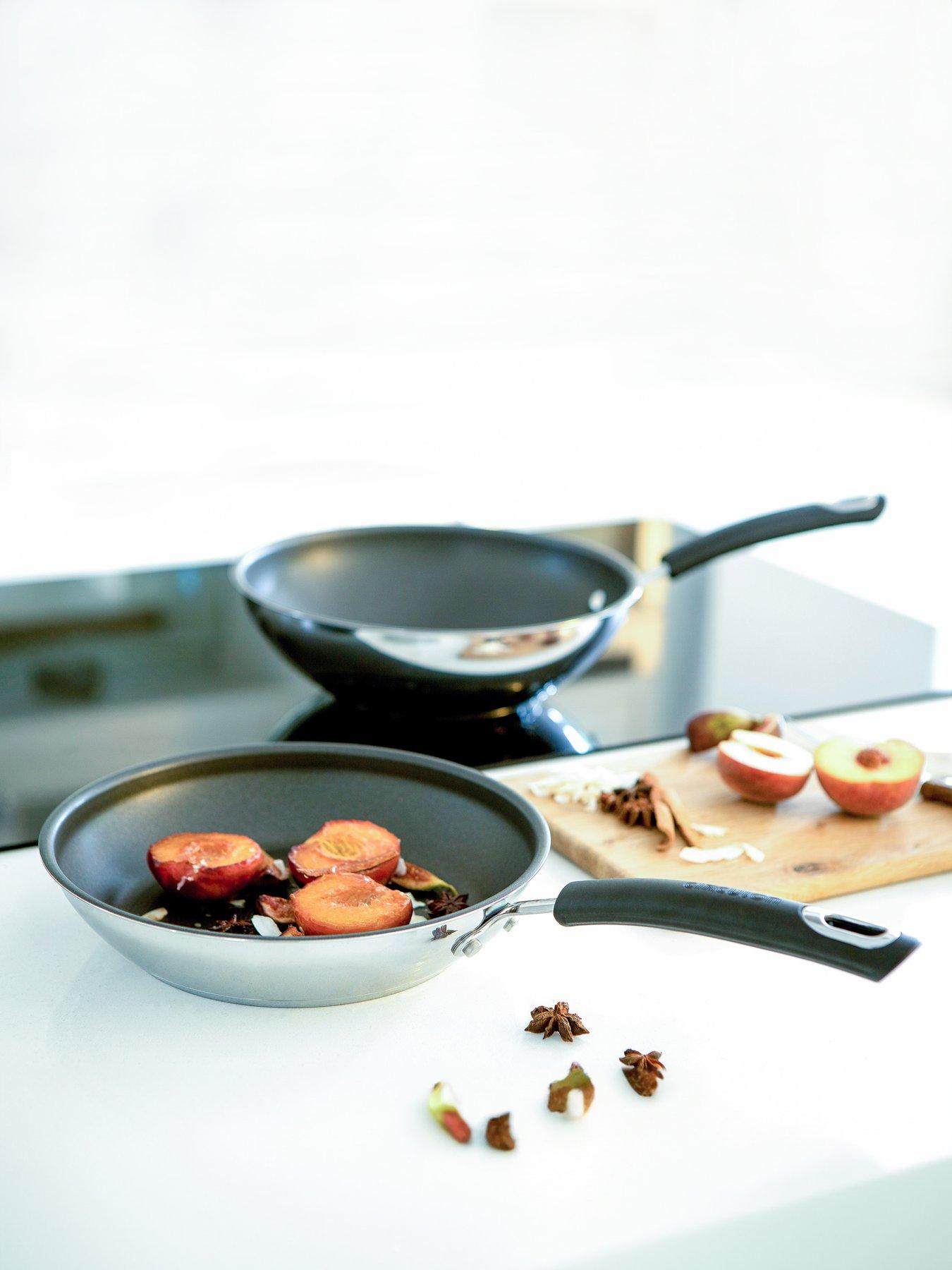 circulon-total-stainless-steel-skillet-25cmfront