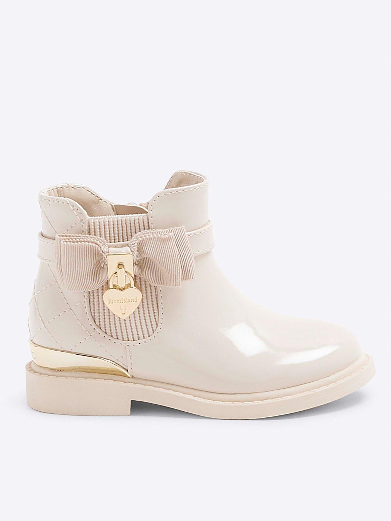 river-island-mini-girl-ri-patent-bow-padlock-boots-cream