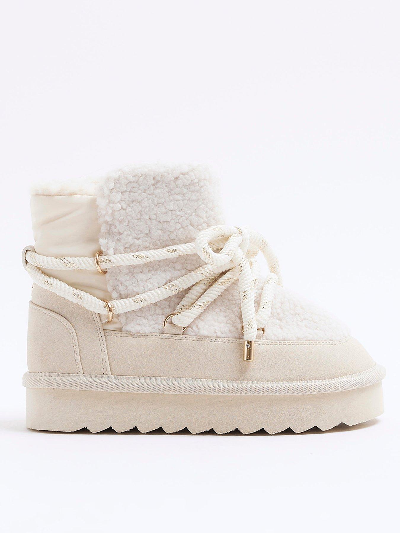 river-island-older-girl-shearling-hiker-moonboots-cream