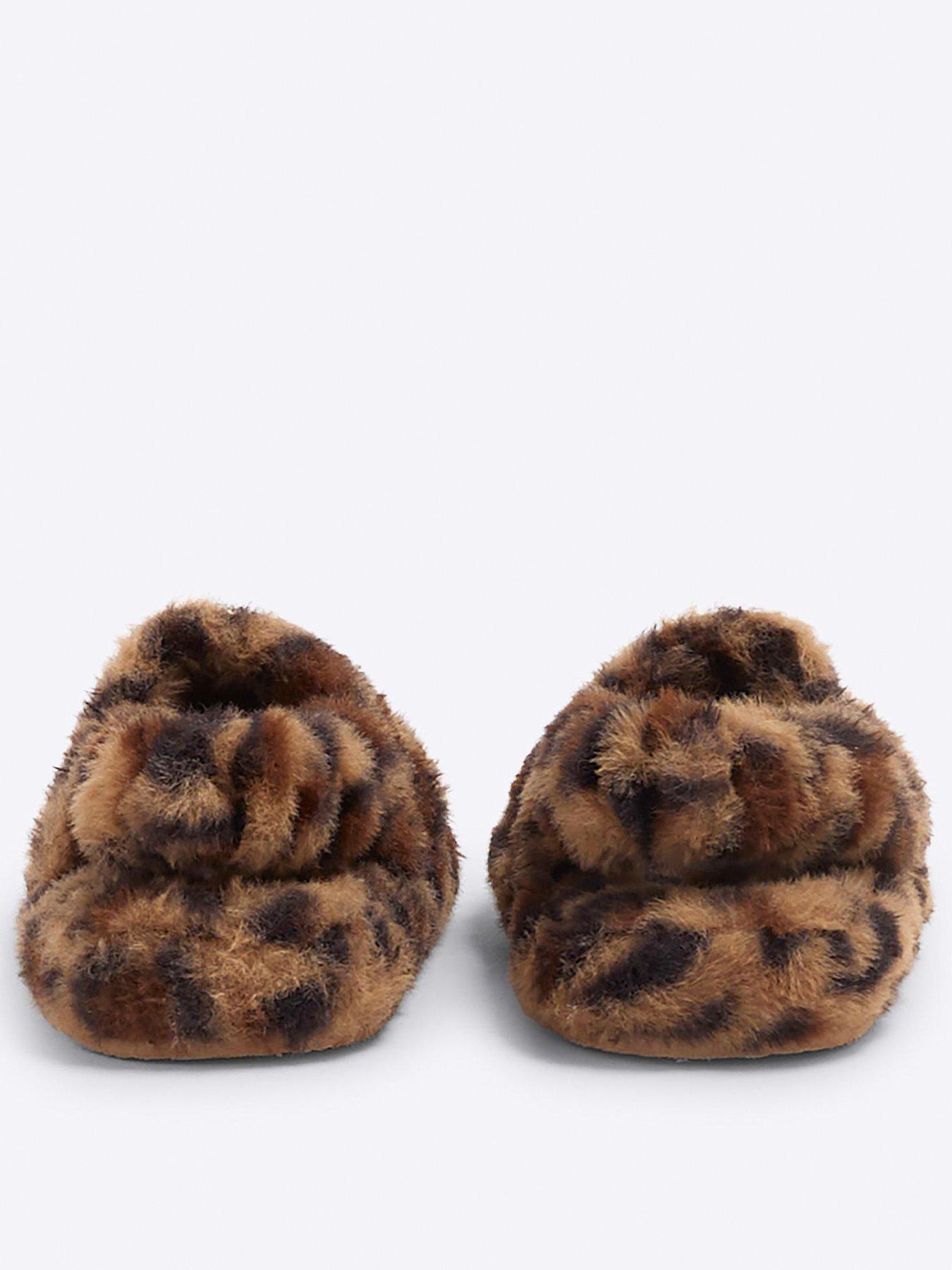 river-island-faux-fur-leopard-slippers-brownback