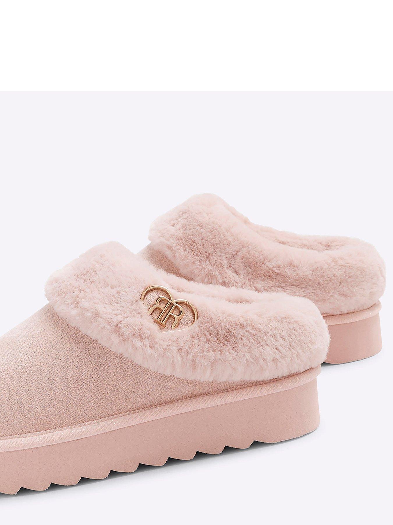 river-island-girls-faux-fur-closed-toe-slippers-pinkdetail