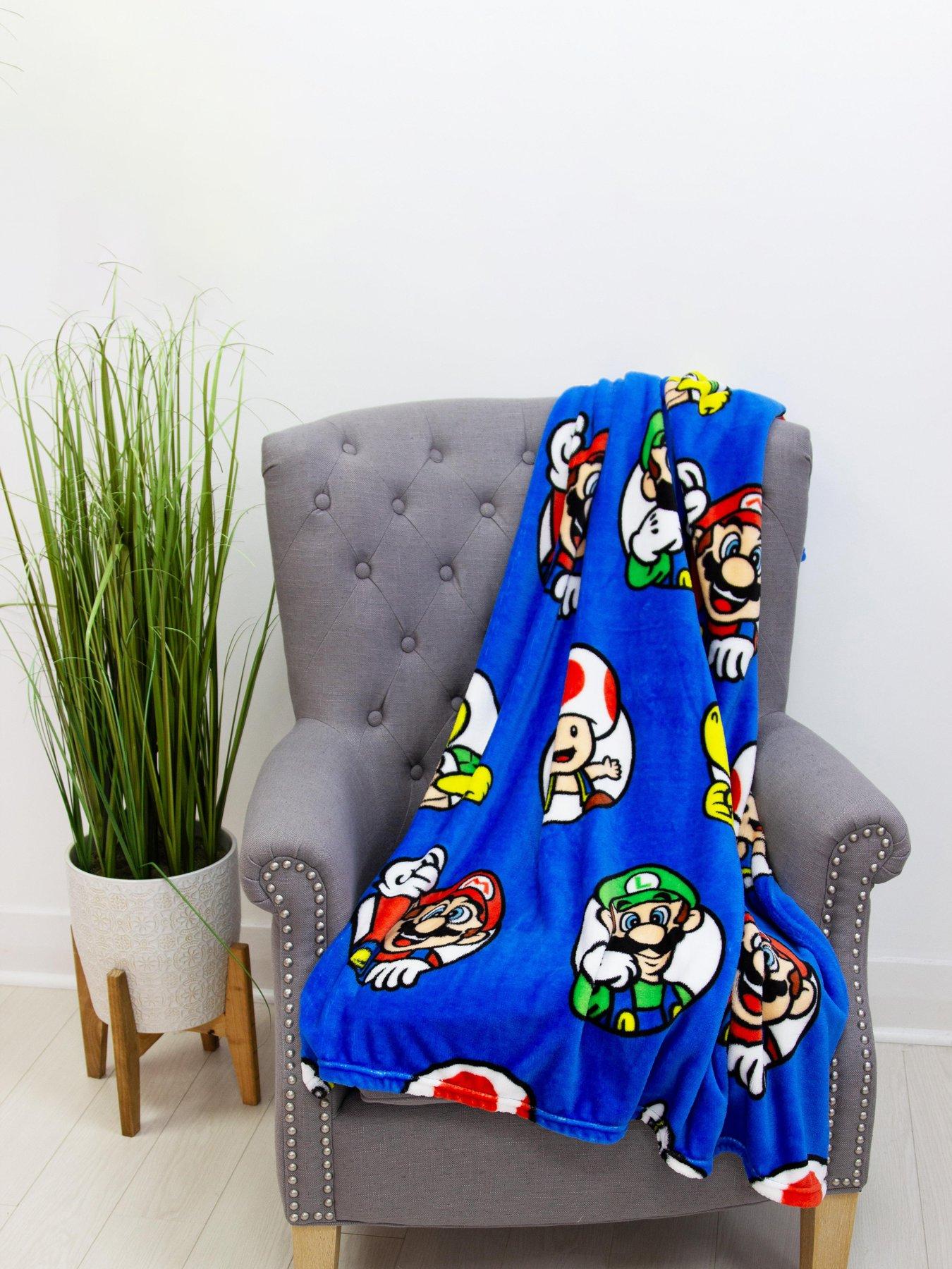 nintendo-nintendo-circles-fleece-blanket