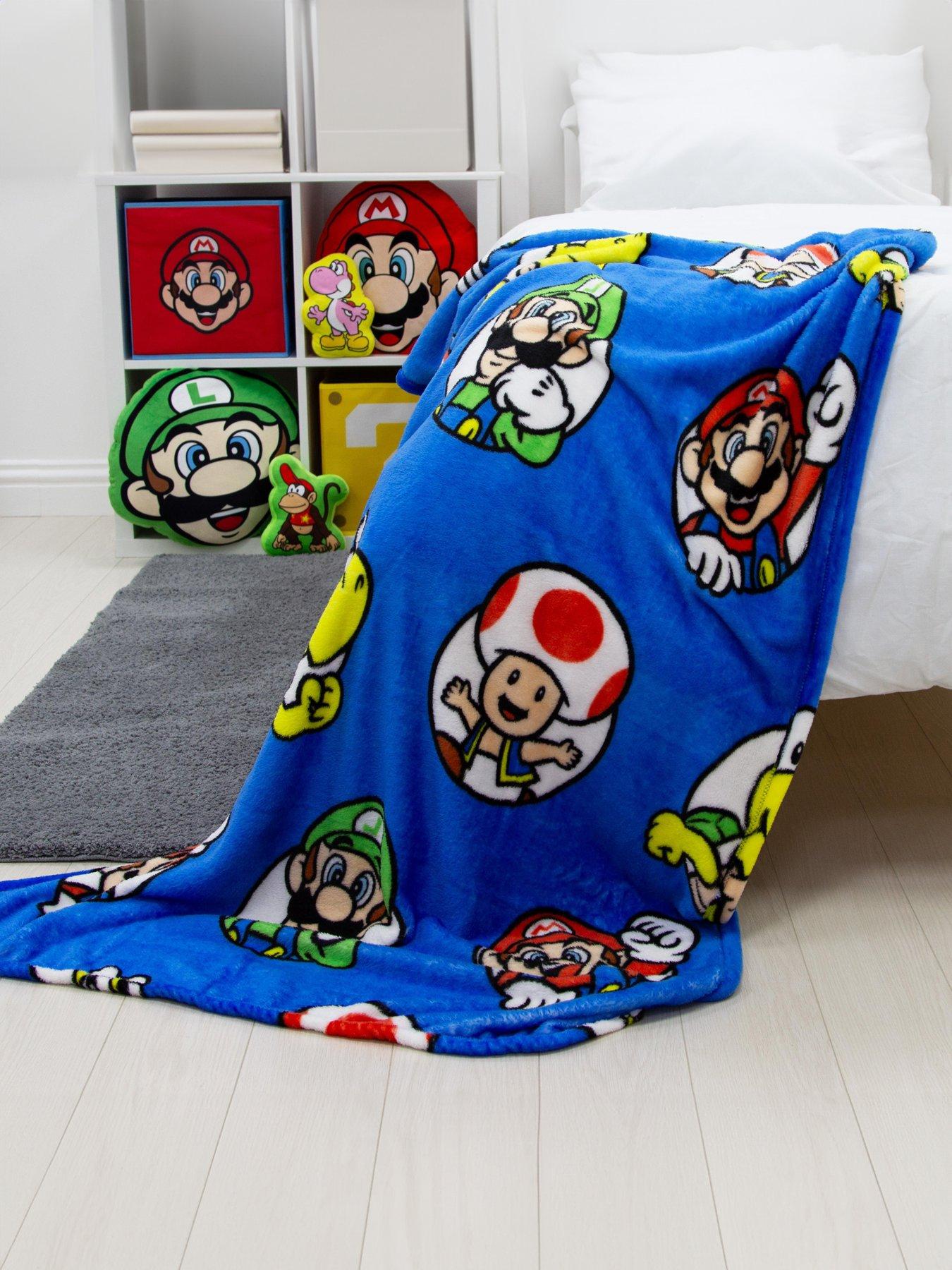 nintendo-nintendo-circles-fleece-blanketback