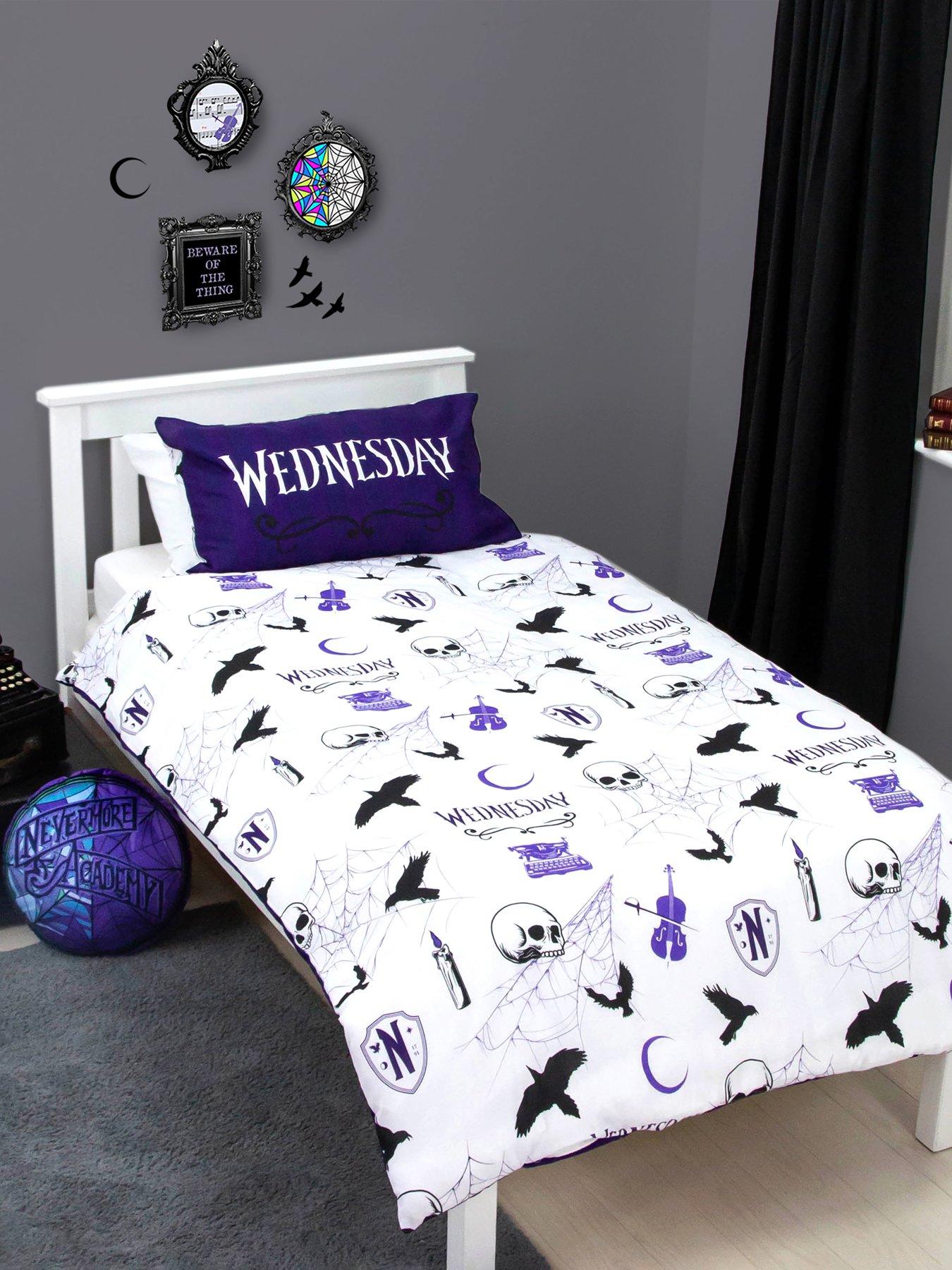 wednesday-wednesday-addams-destined-halloween-panel-duvet-set--singleback