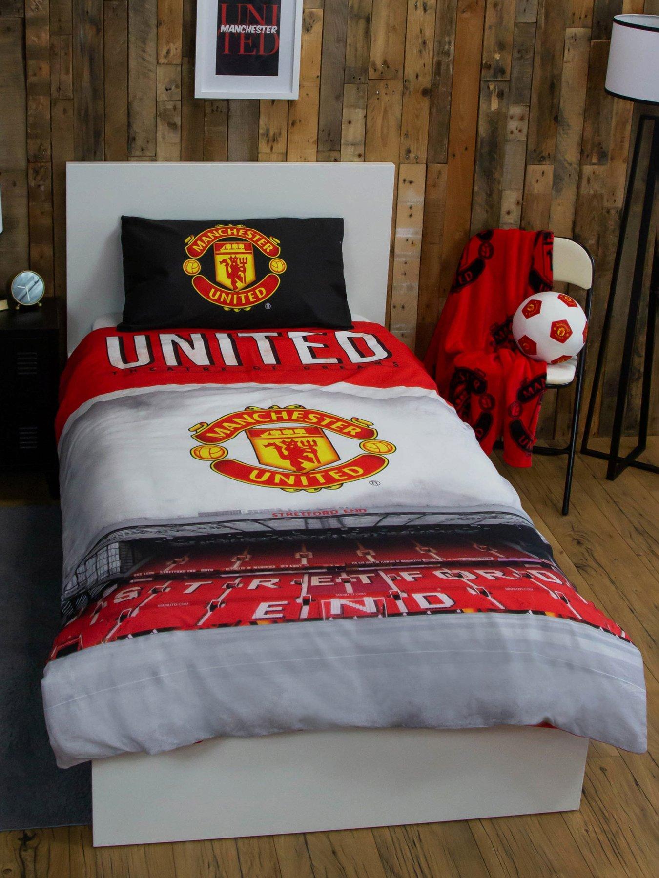 Image 3 of 7 of Manchester United Man Utd Stadium Digi Print Panel Single Duvet