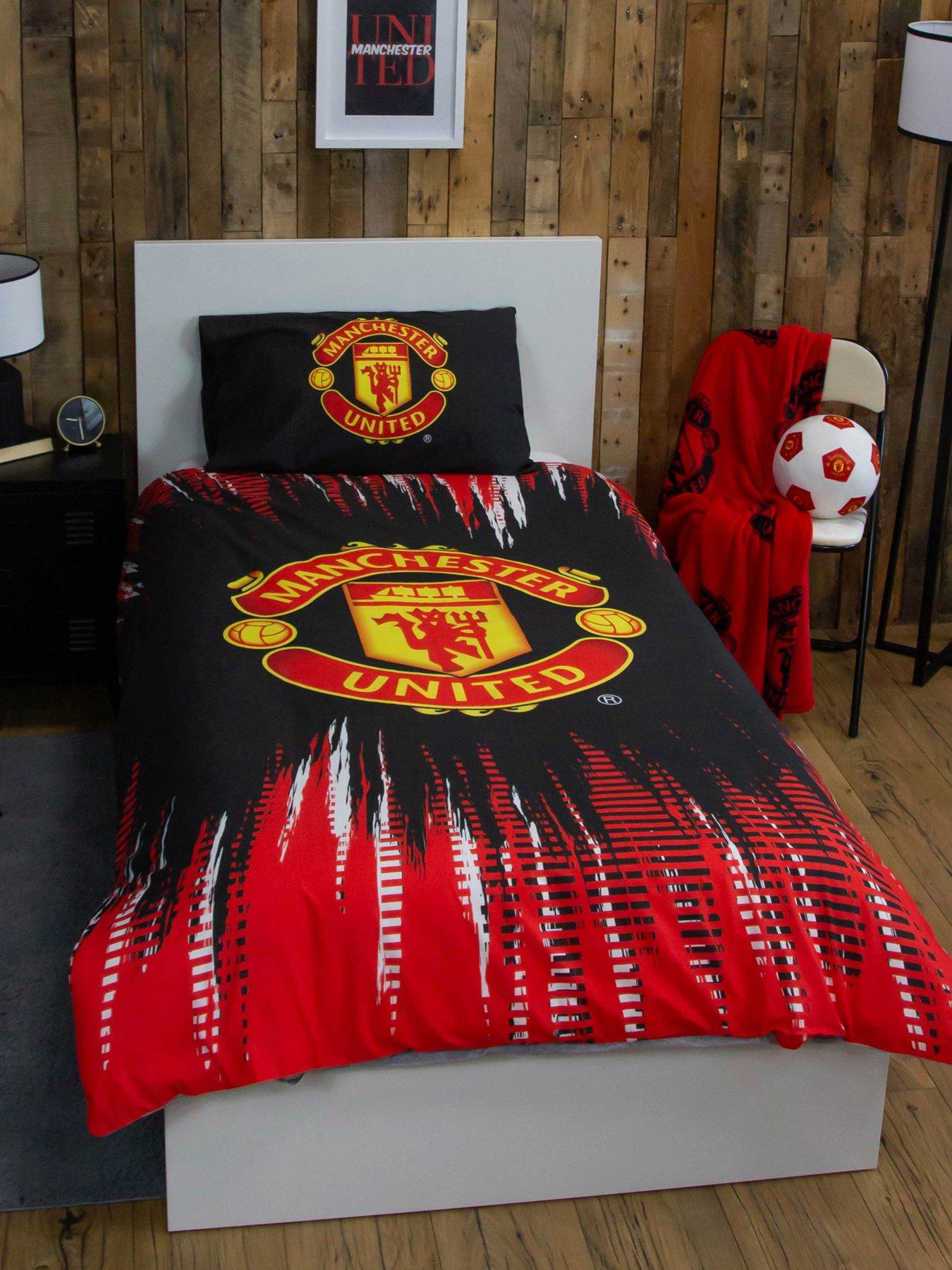 Image 4 of 7 of Manchester United Man Utd Stadium Digi Print Panel Single Duvet