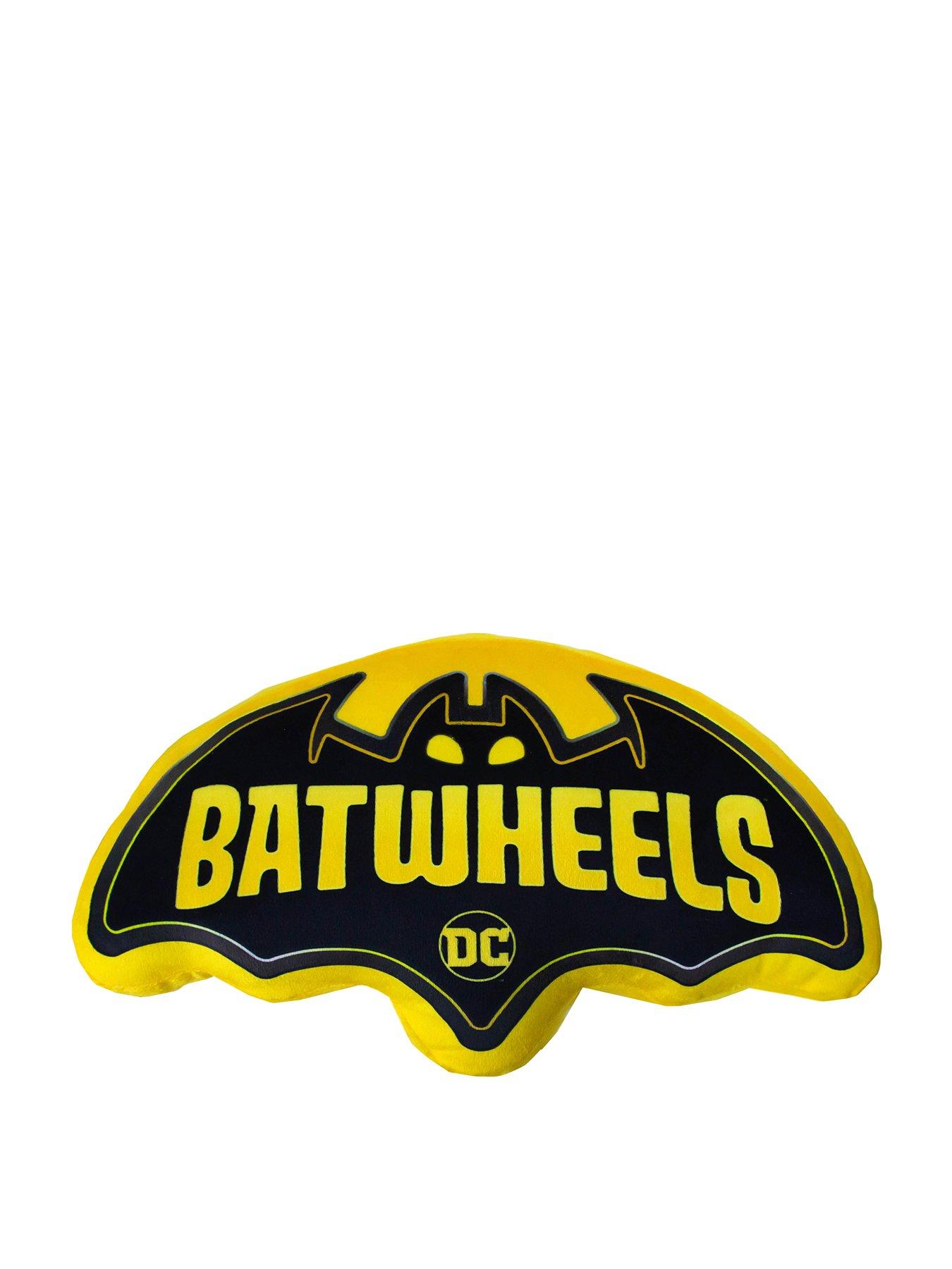 batman-batwheels-shaped-cushion-blackyellowstillFront