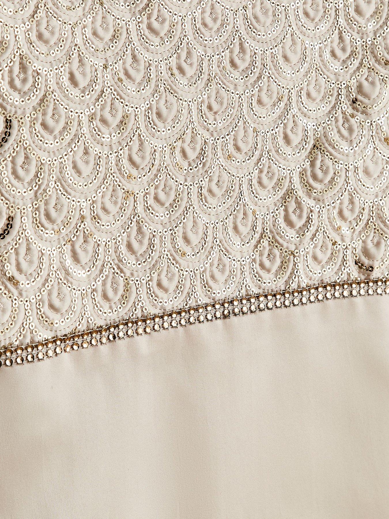 catherine-lansfield-deco-sequin-32x220cm-dining-table-runner-champagne-goldback