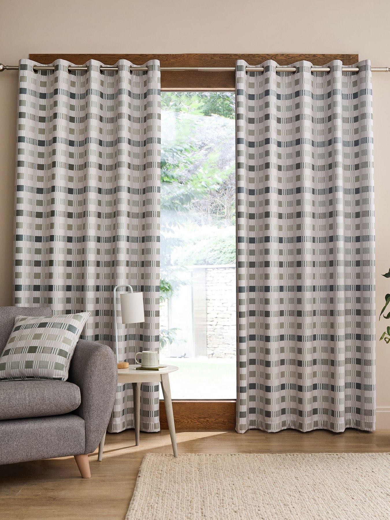 catherine-lansfield-wilson-check-thermal-blackout-curtain-66x54cmstillFront