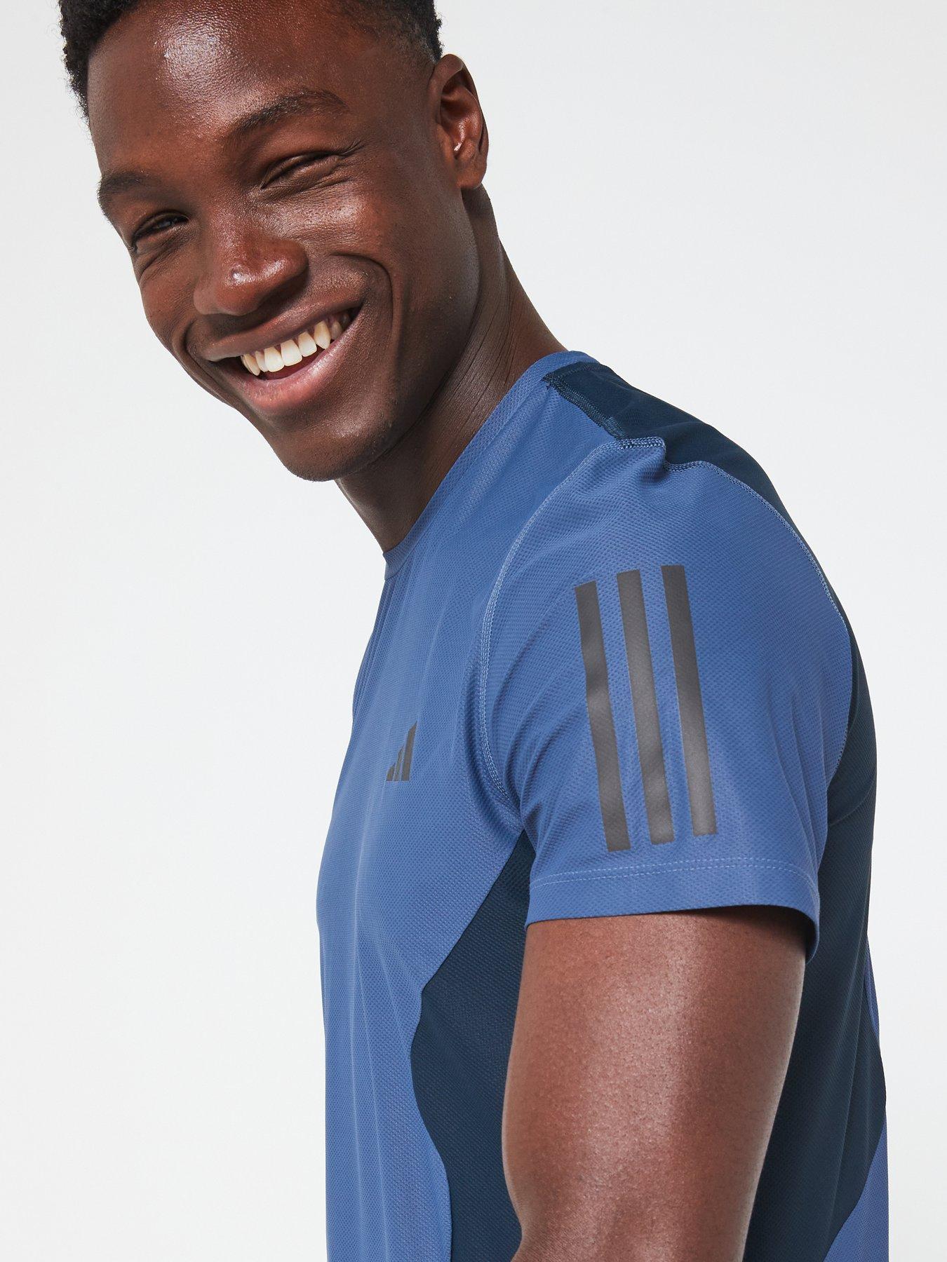 adidas-mens-own-the-run-colourblock-t-shirt-navyoutfit