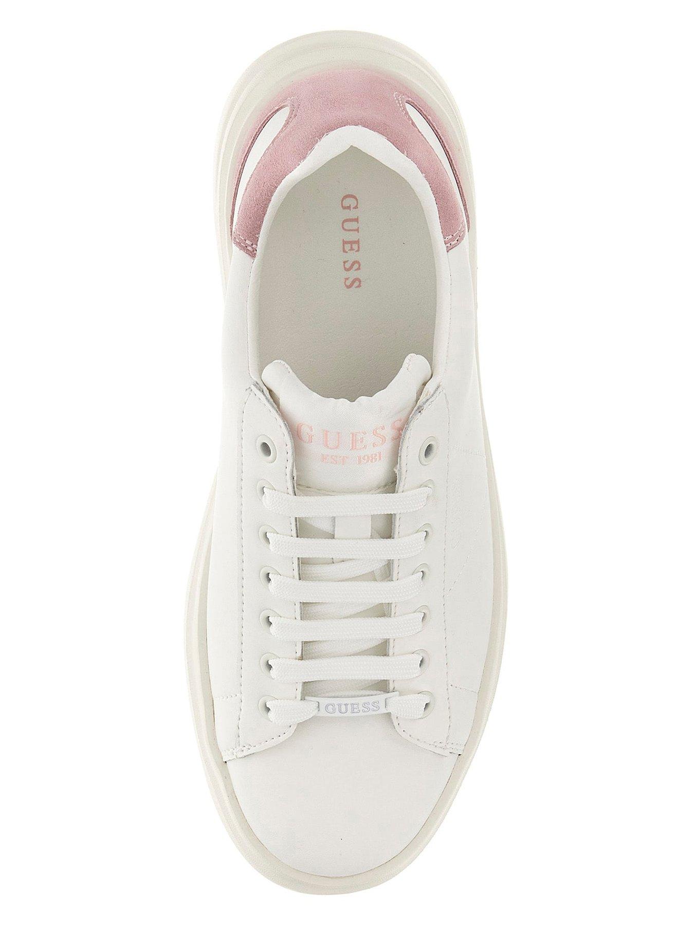 guess-elbina-trainer-whiteoutfit