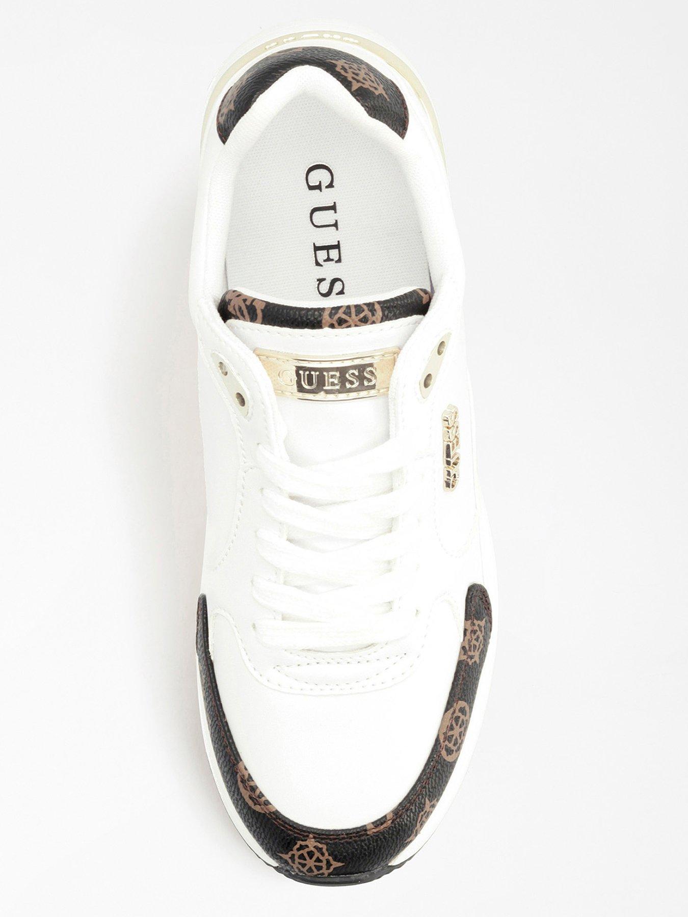 guess-moxea-trainer-whiteoutfit