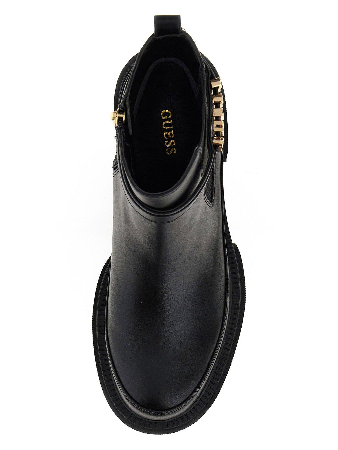 guess-yelma-boot-blackoutfit