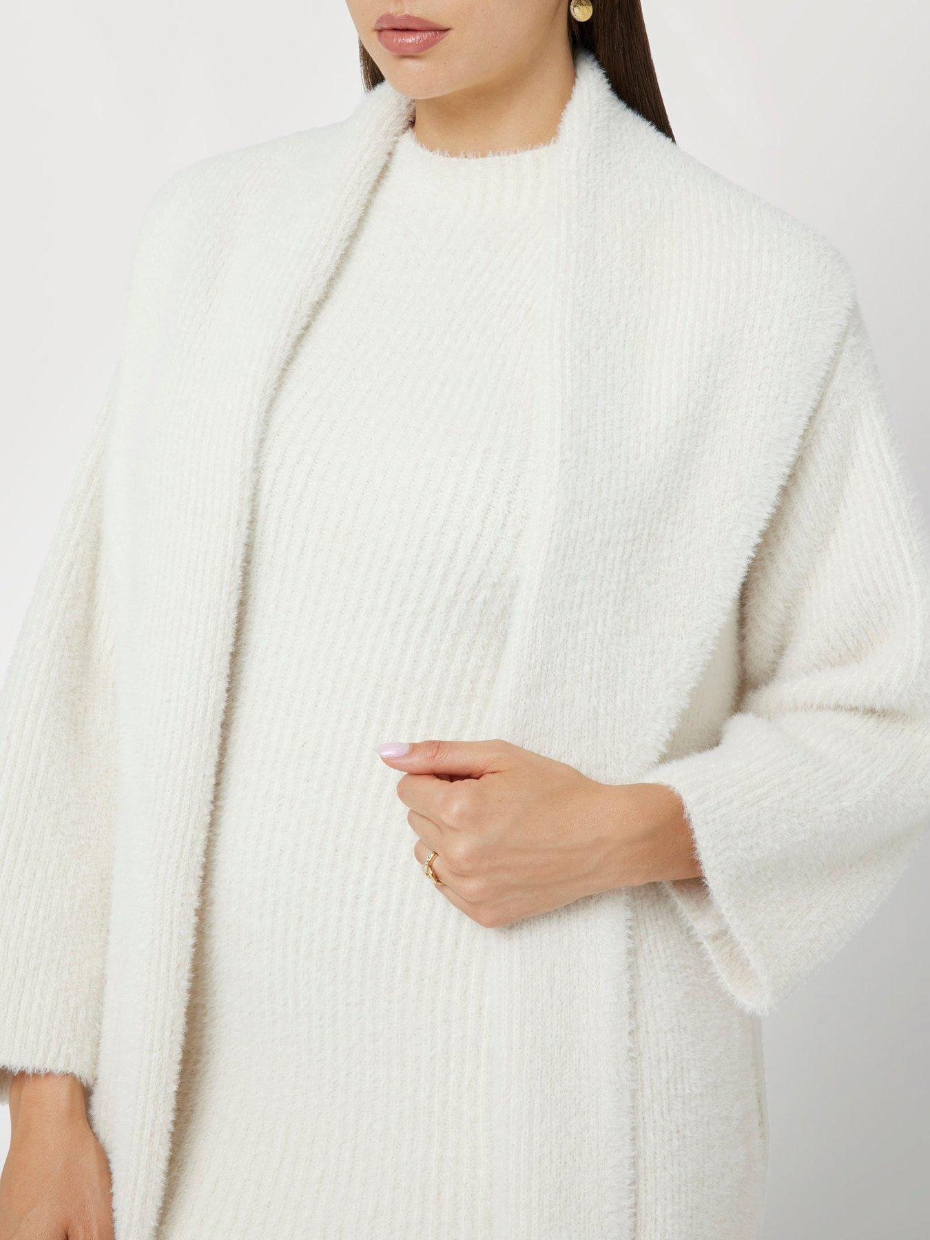 guess-vero-oversized-midi-cardigan-whiteoutfit