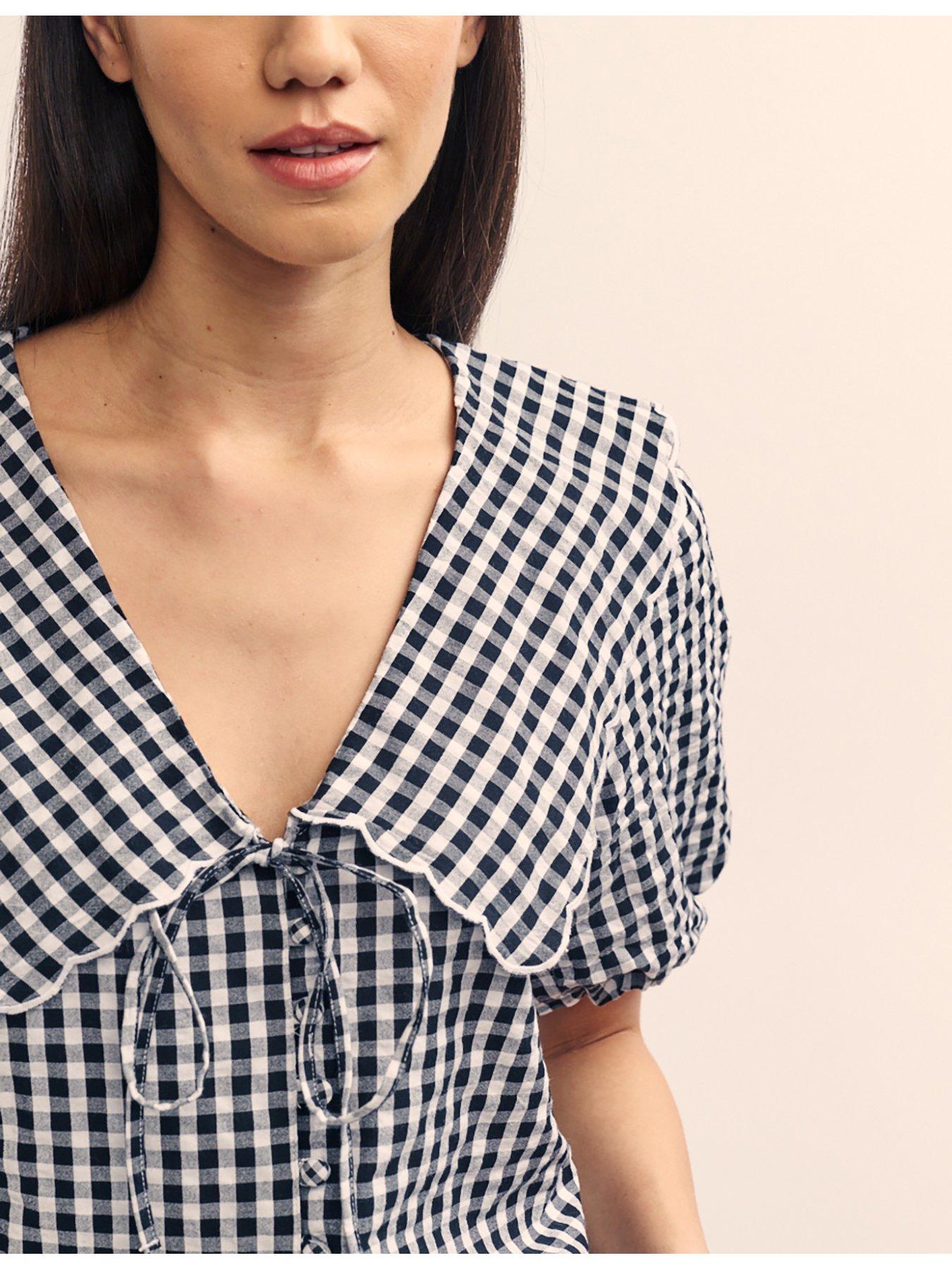 nobodys-child-gingham-v-neck-puff-sleeve-blouse-multioutfit