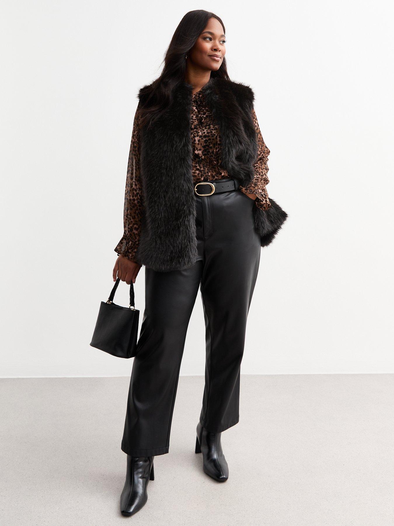 new-look-curves-black-faux-fur-giletback