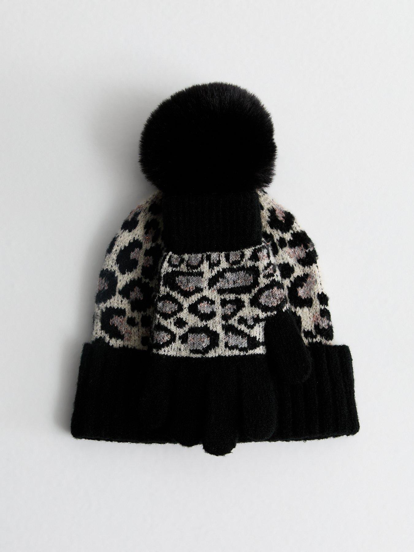 new-look-black-leopard-print-bobble-hat-and-gloves-setback