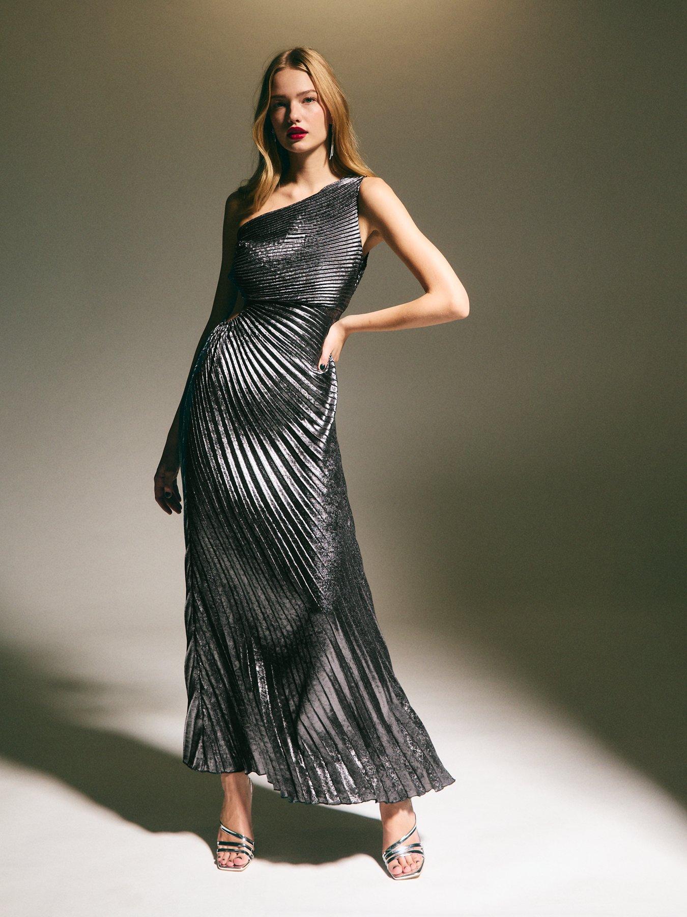 new-look-metallic-foil-pleated-one-shoulder-maxi-dress-grey