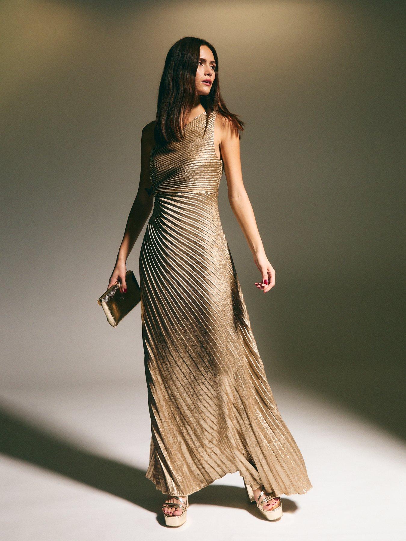 New Look Metallic Foil Pleated One Shoulder Maxi Dress Gold