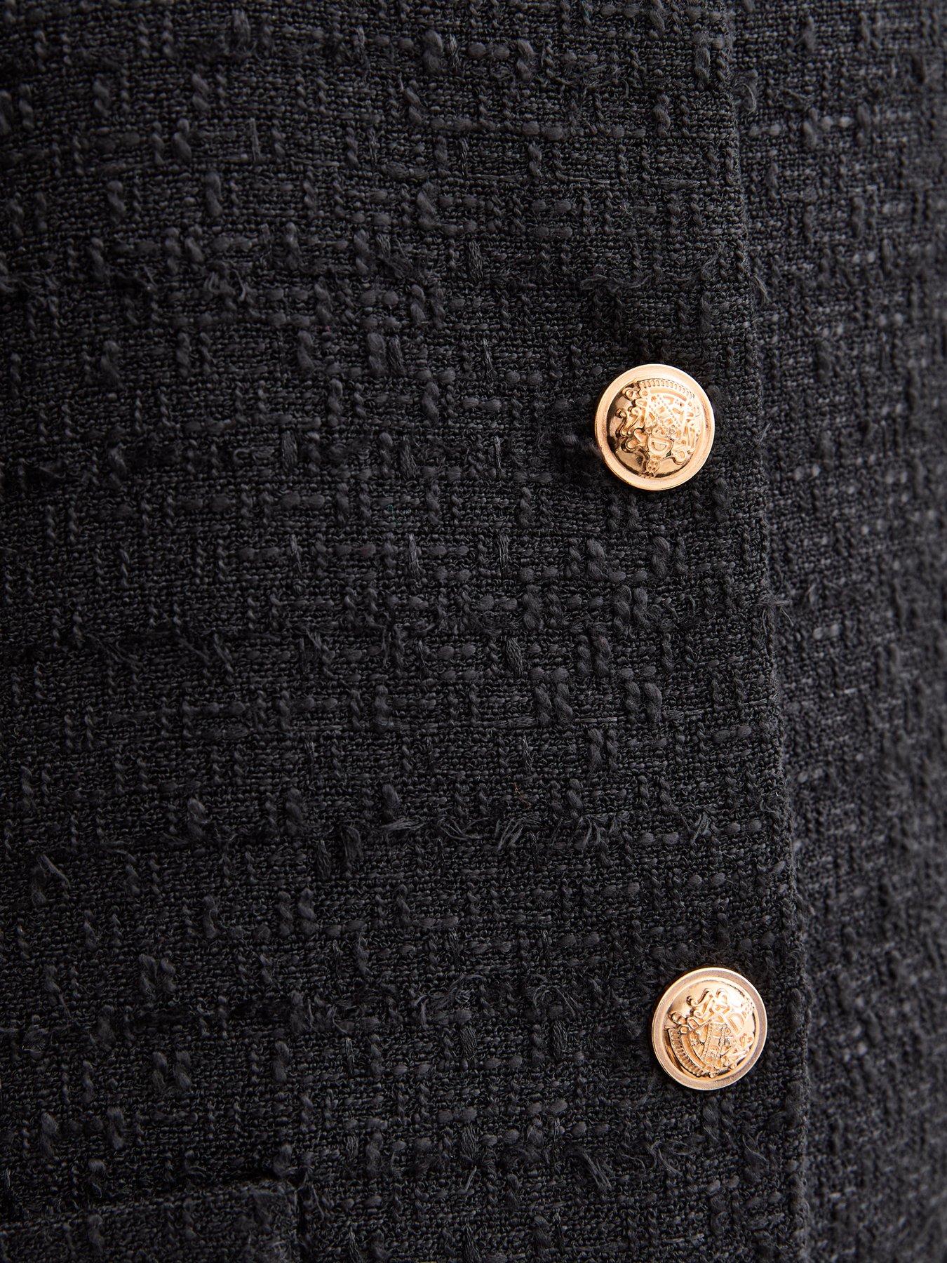 new-look-square-neck-boucle-waistcoat-blackdetail