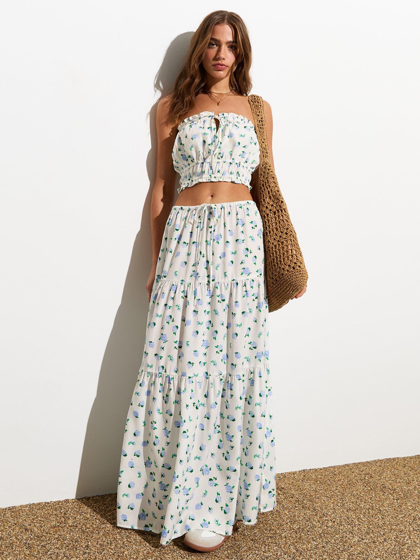 new-look-white-ditsy-floral-tiered-midi-skirt-print