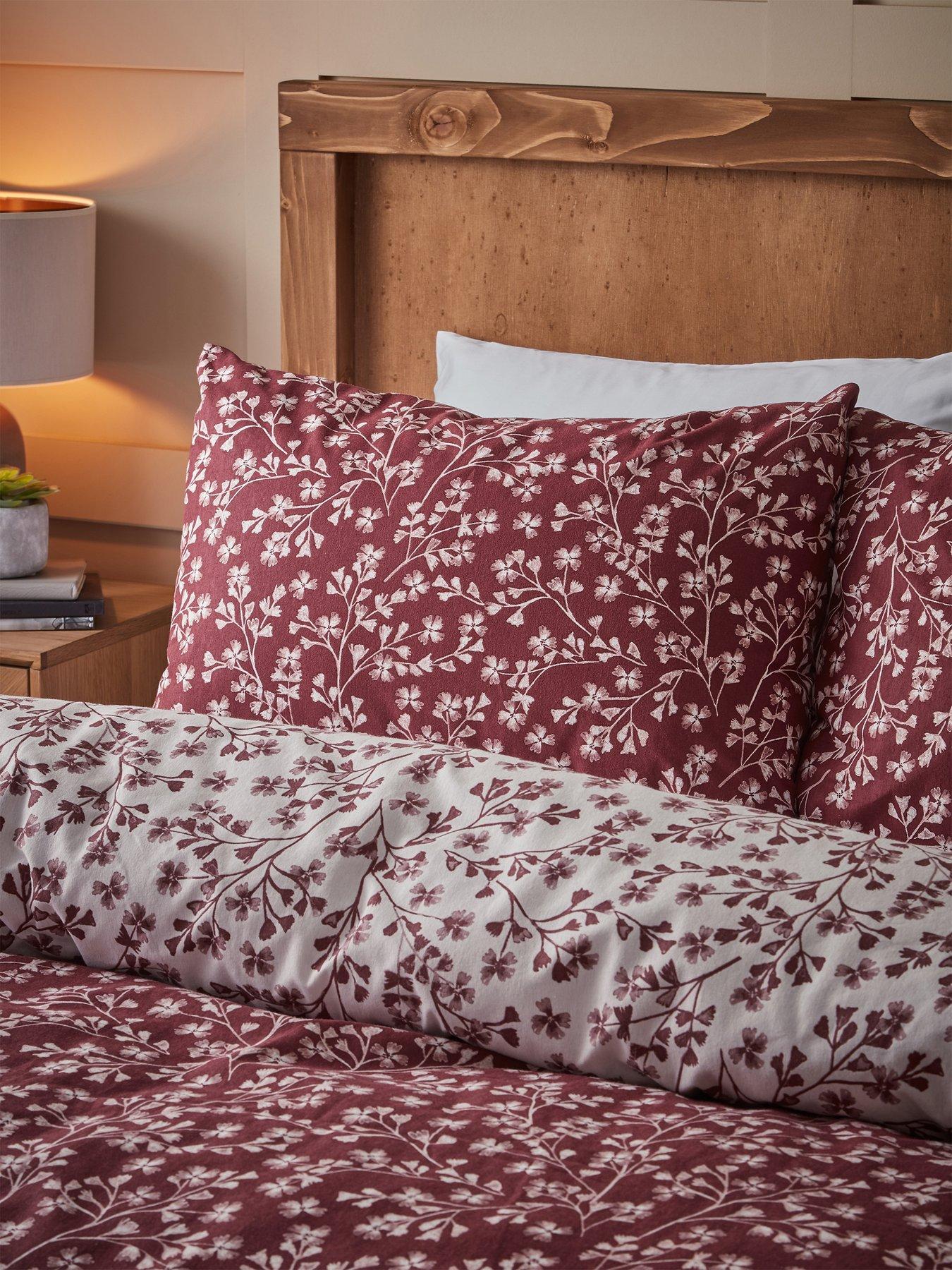 catherine-lansfield-brushed-grace-floral-leaf-duvet-set--kingdetail