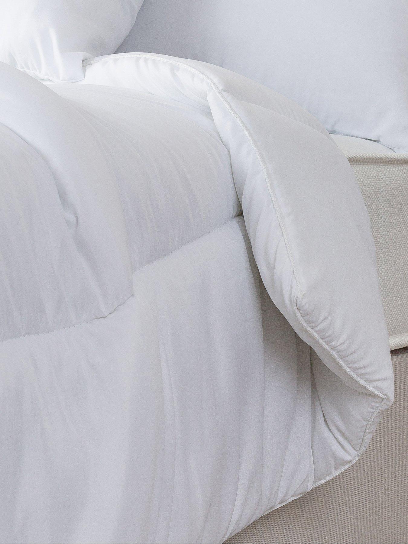 slumberdown-back-to-uni-cosy-nights-105-tog-duvet-and-2-pillows-bundle--king-whiteback