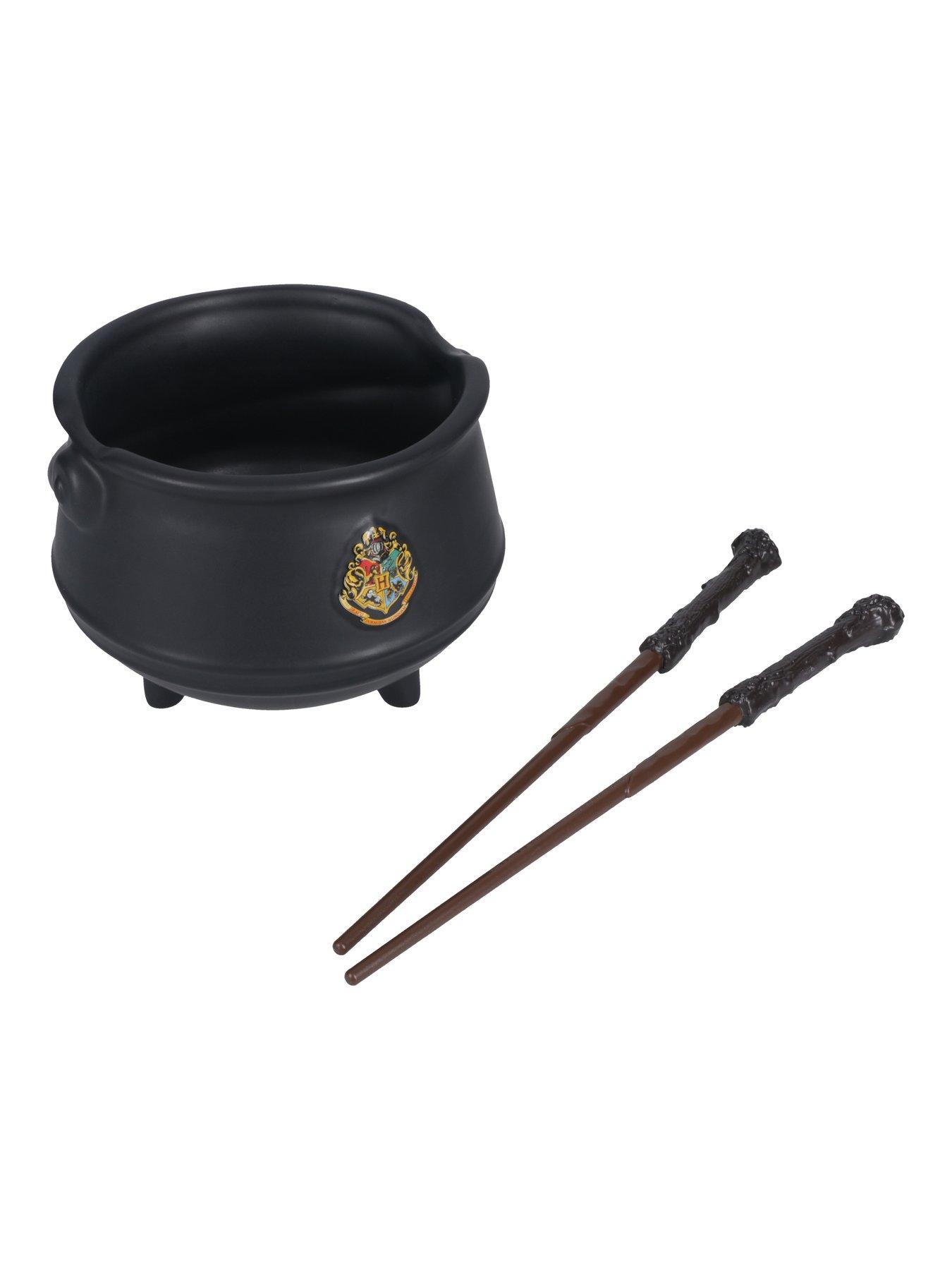 harry-potter-hogwarts-cauldron-ramen-set-officially-licensed-merchandise-noodle-bowl-and-chopstick-gift-pack-for-wizarding-world-fansback