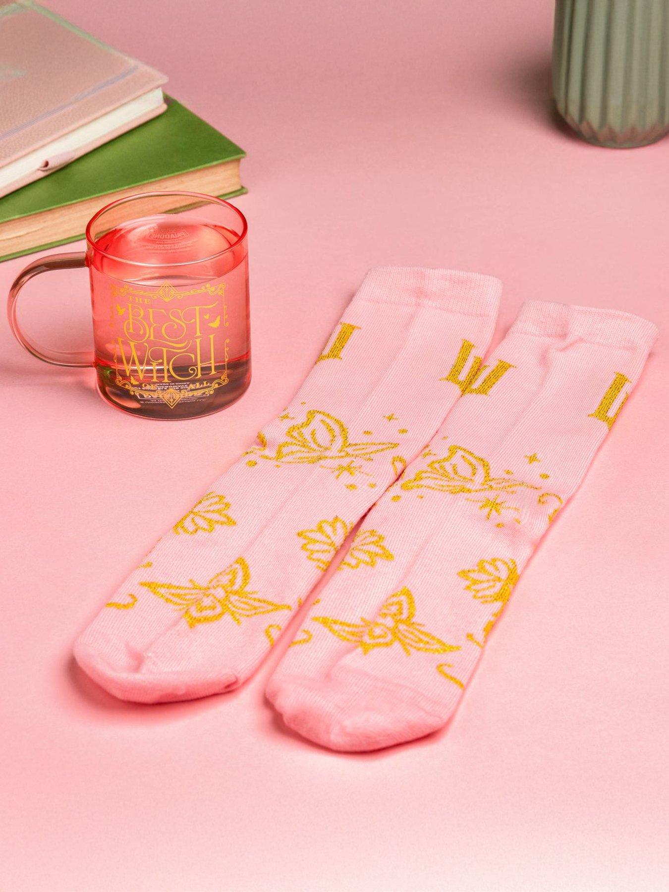 wicked-wicked-glass-mug-and-socks-1back