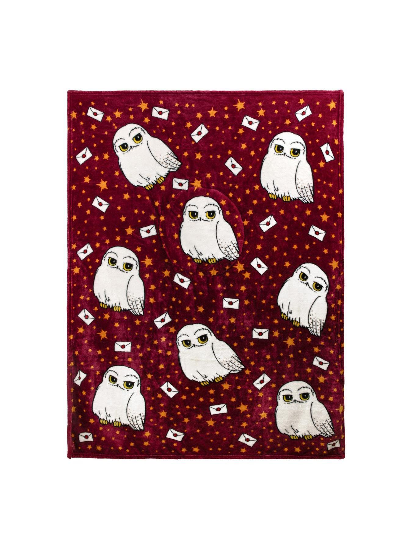 Image 2 of 6 of Harry Potter Hedwig 2-in-1 Cushion Blanket