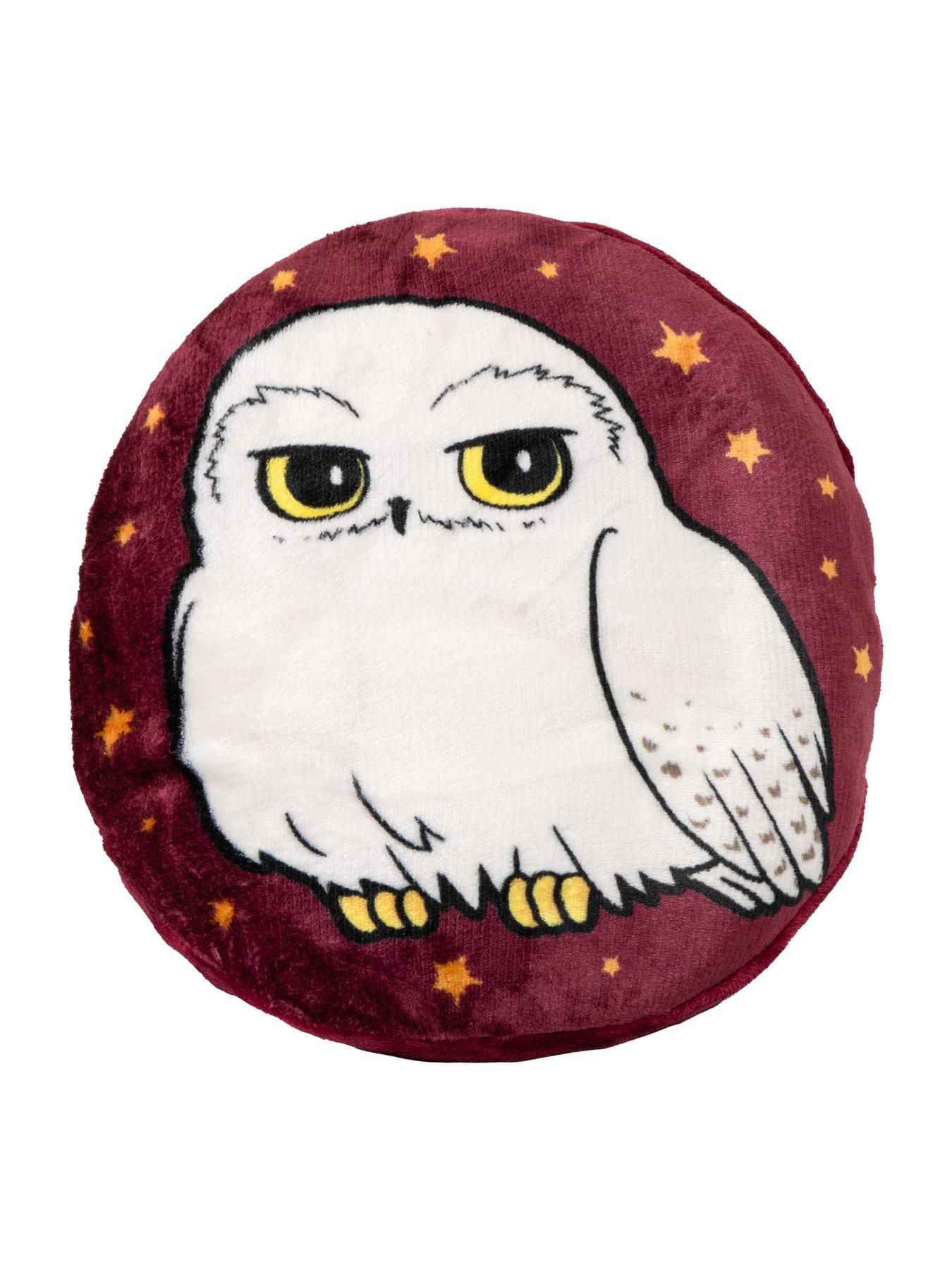 Image 4 of 6 of Harry Potter Hedwig 2-in-1 Cushion Blanket