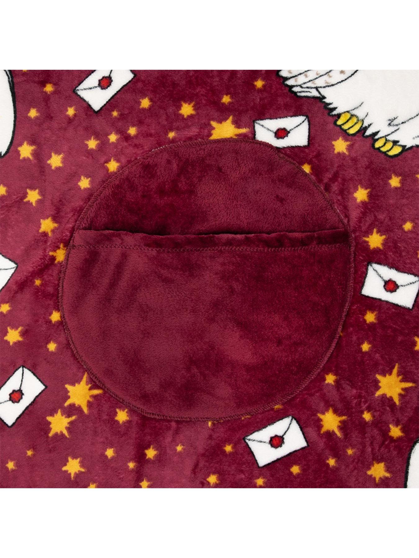 Image 5 of 6 of Harry Potter Hedwig 2-in-1 Cushion Blanket