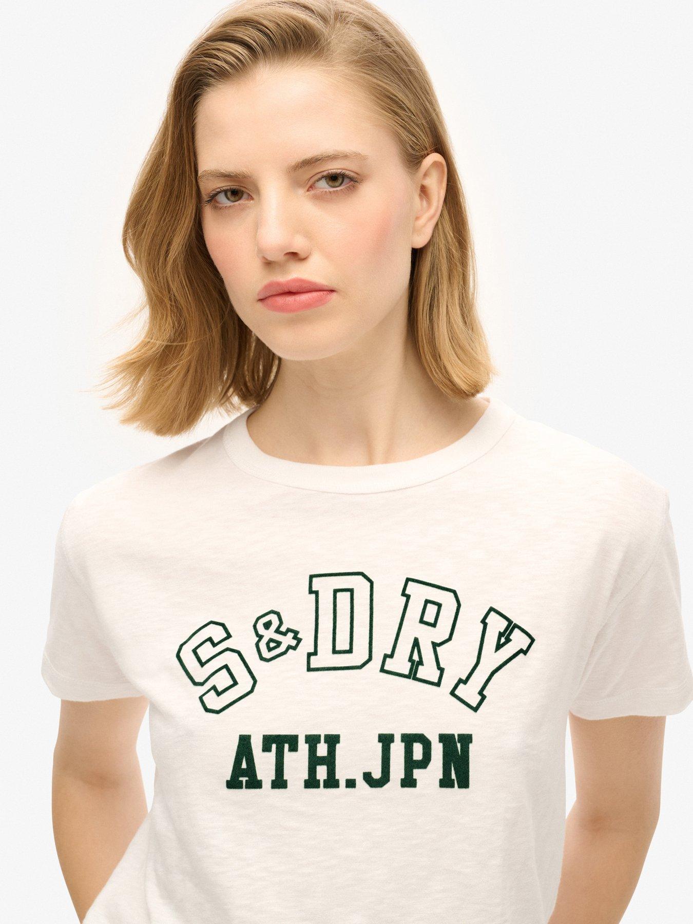 superdry-athletic-essentials-graphic-fitted-t-shirt-whiteoutfit