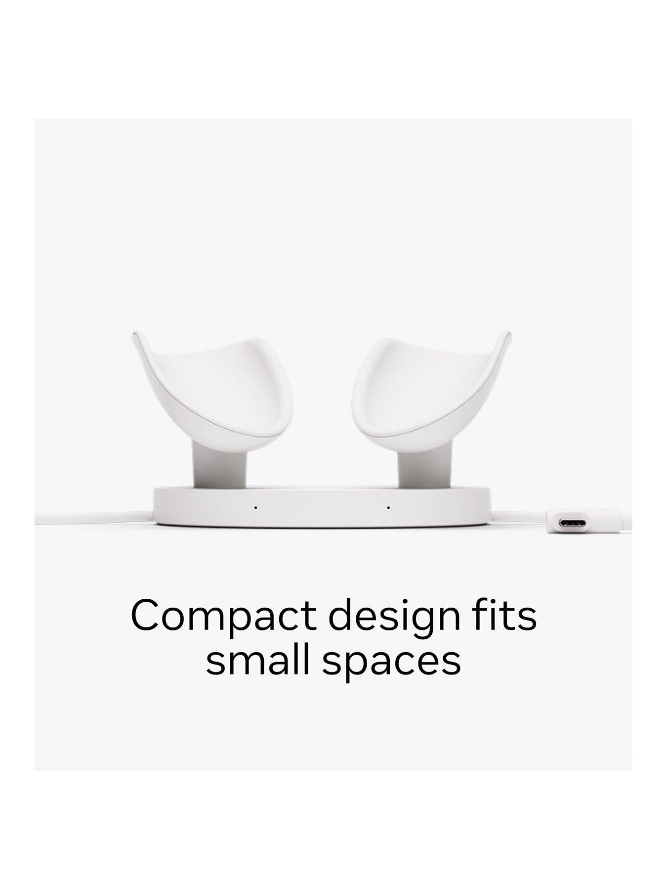 Image 2 of 7 of Meta Quest 3S Compact Charging Dock and Carrying Case&nbsp;Accessories Bundle