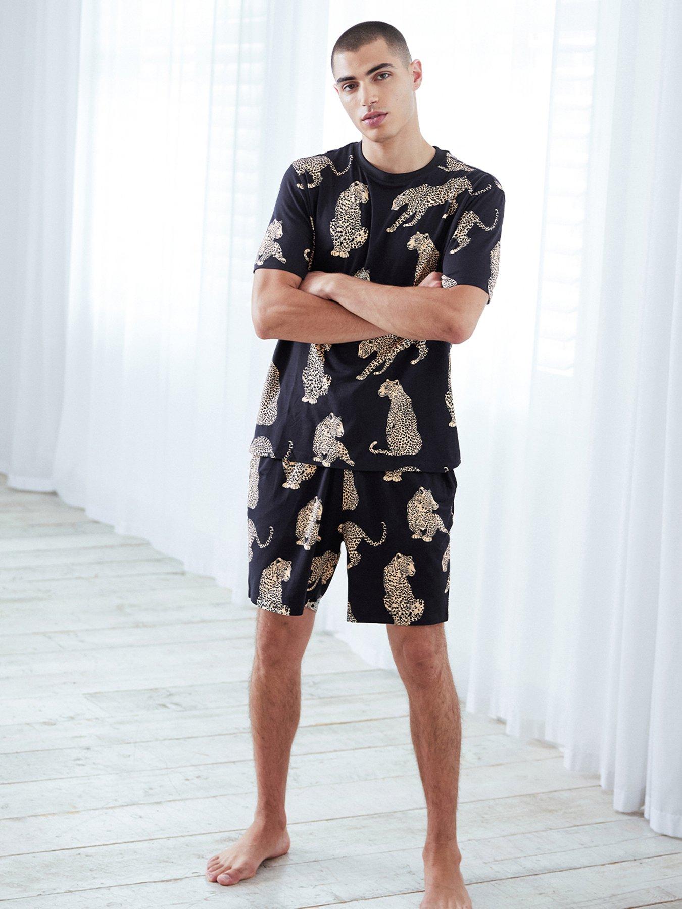 chelsea-peers-chelsea-peers-mens-printed-tee-amp-short-set