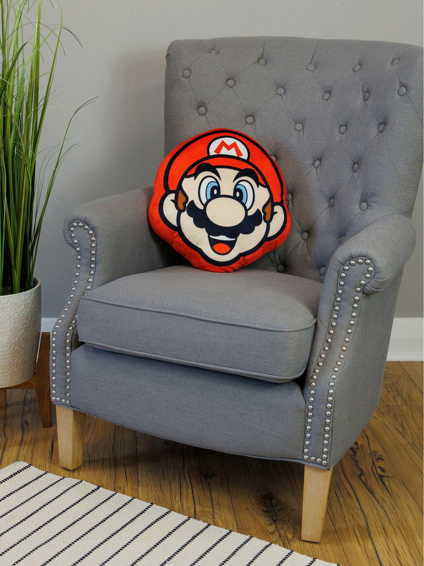 nintendo-nintendo-mario-stack-shaped-cushionoutfit