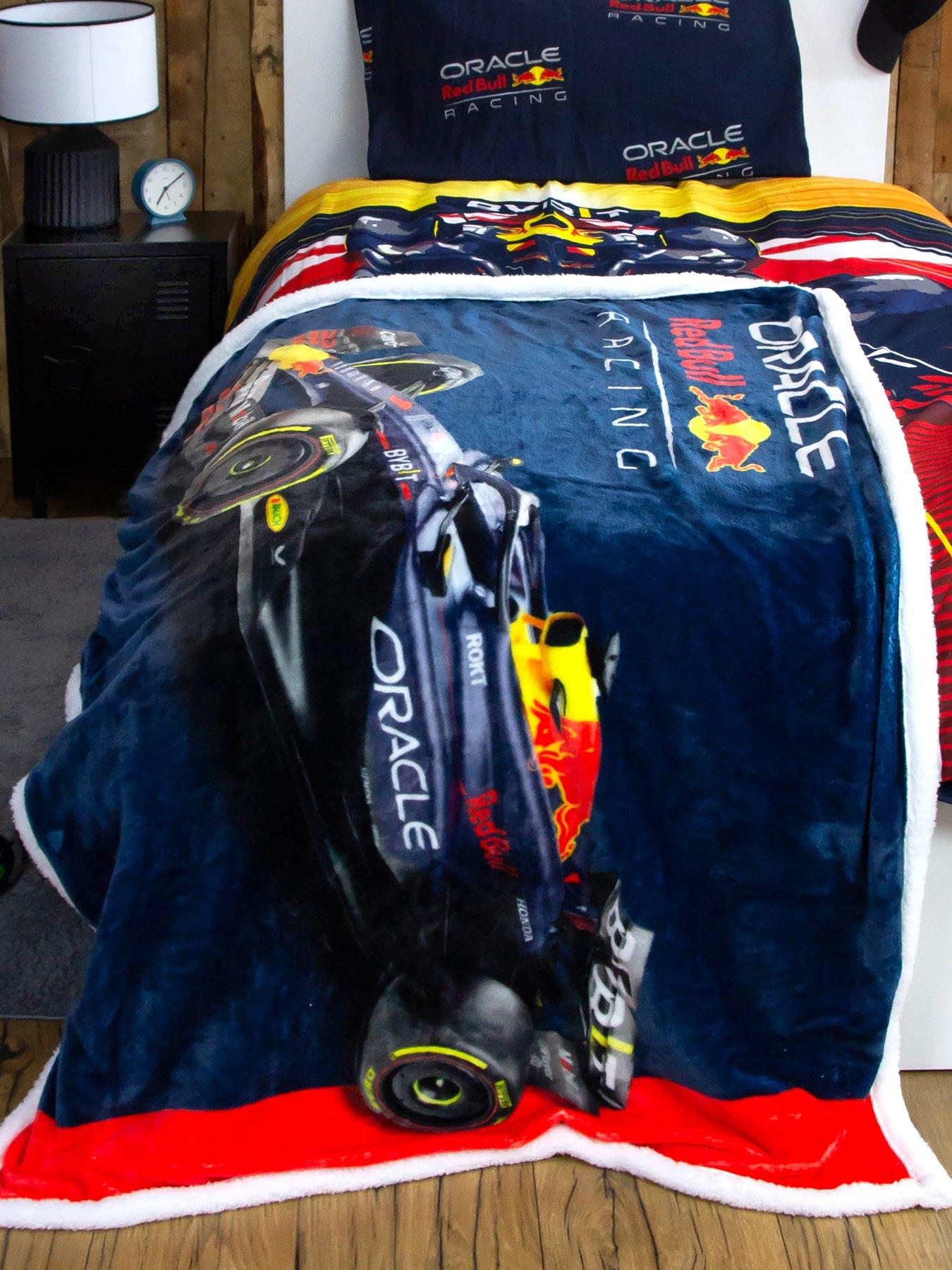 f1-red-bull-f1-red-bull-sherpa-lined-fleece-blanketdetail