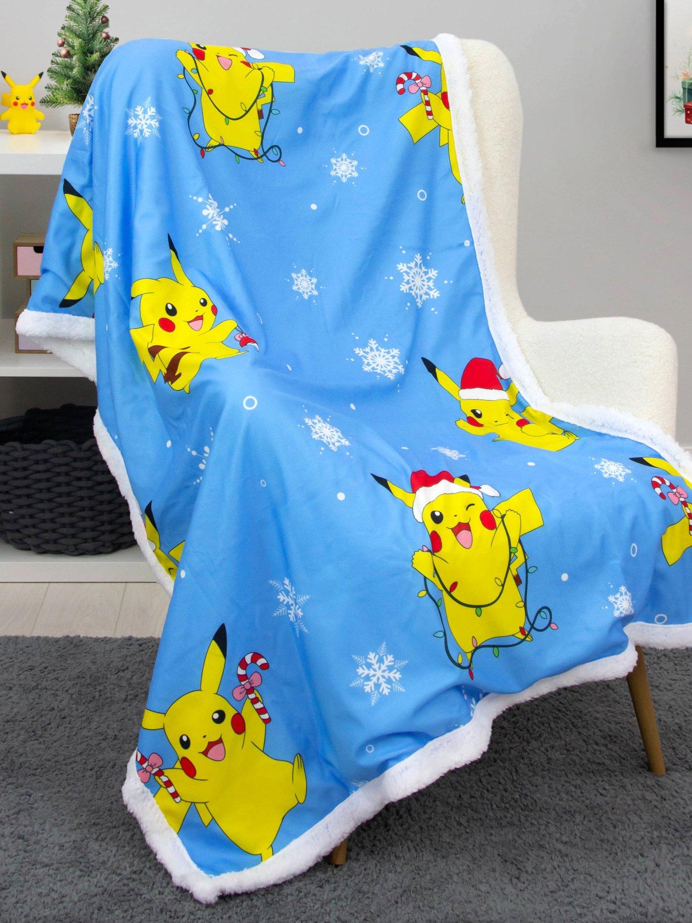 pokemon-christmas-sherpa-backed-fleece-multi