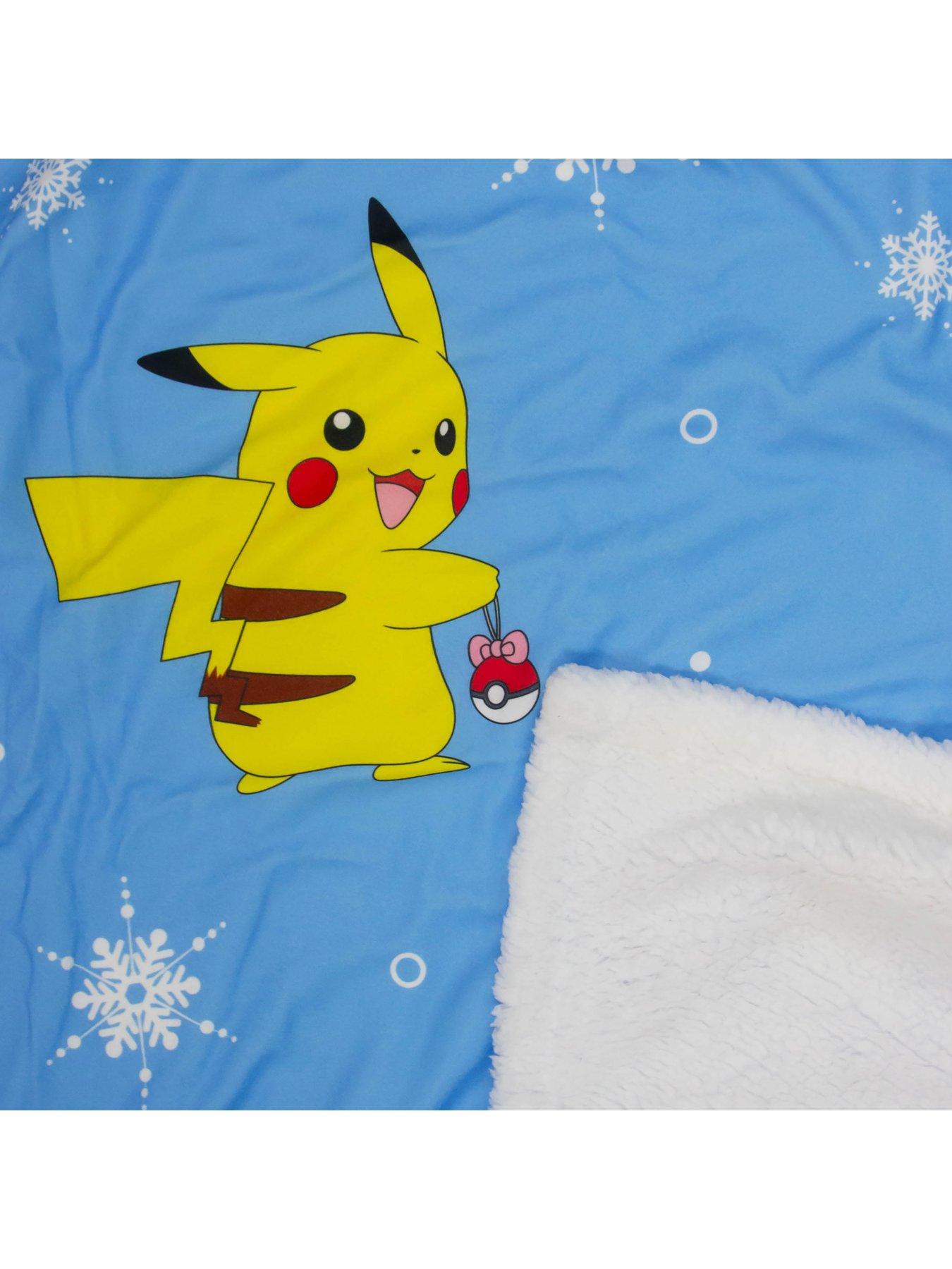 pokemon-christmas-sherpa-backed-fleece-multioutfit